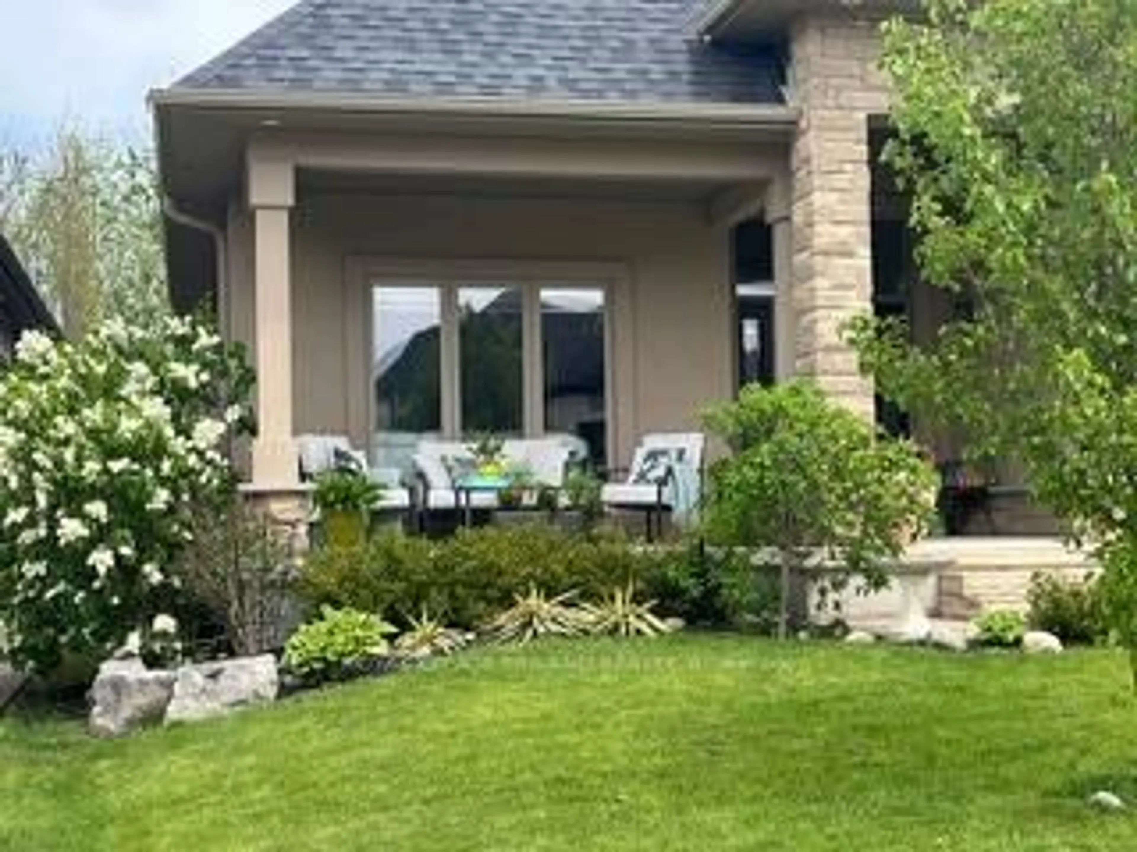 Patio, unknown for 1824 Upper West Ave, London South Ontario N6K 0H9