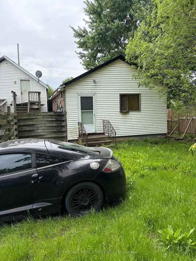 264 Gilmore Rd, Fort Erie 2