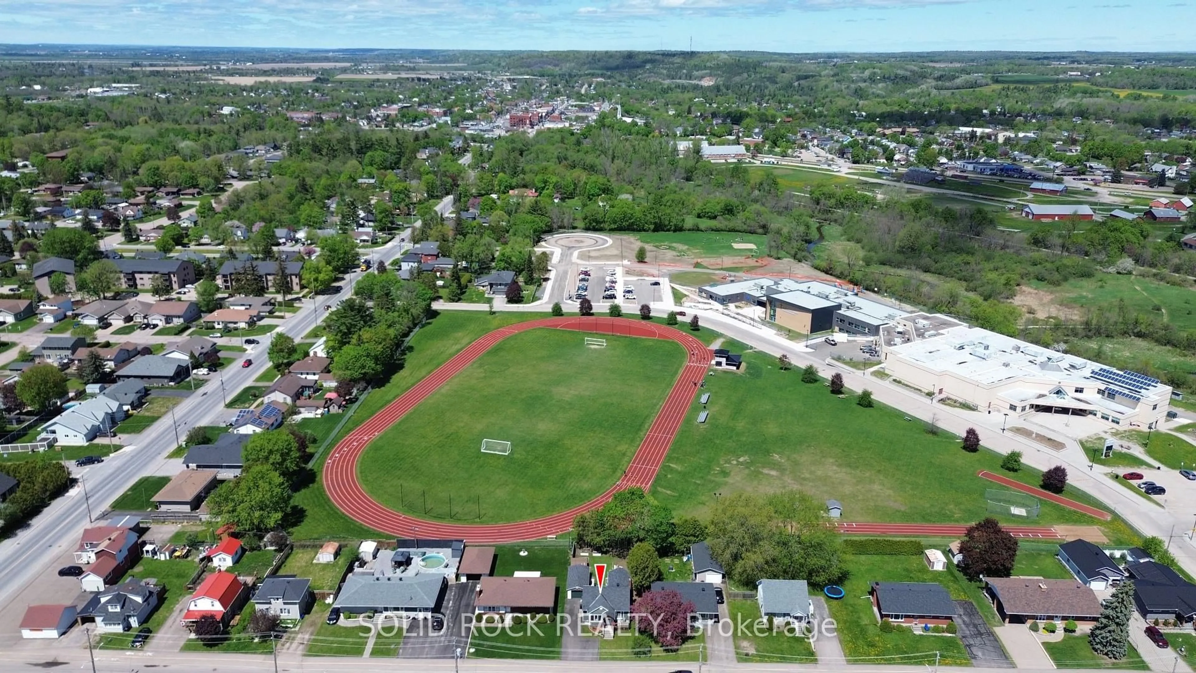 A pic from outside/outdoor area/front of a property/back of a property/a pic from drone, unknown for 58 Barnet Blvd, Renfrew Ontario K7V 2M4