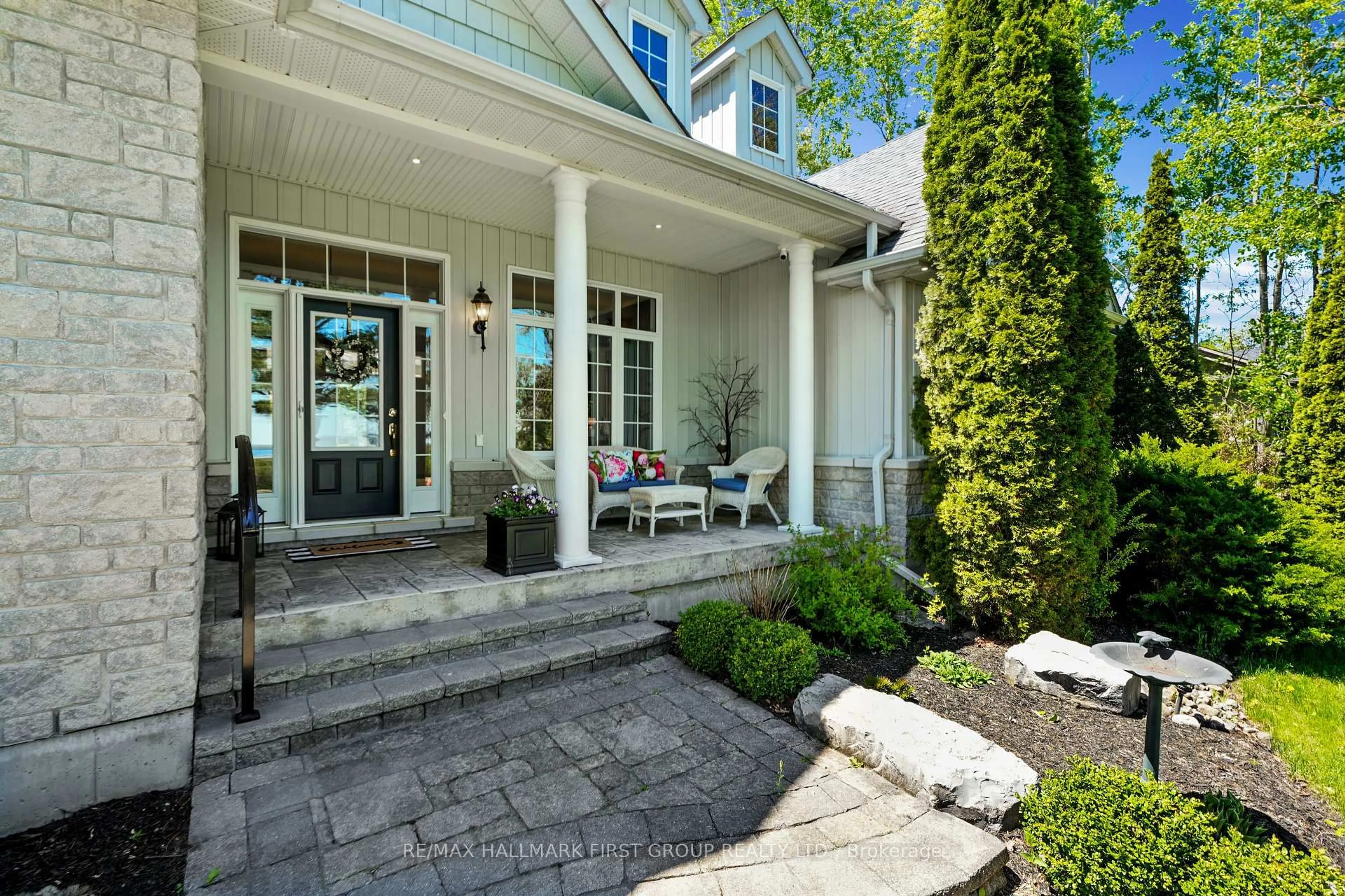 Patio, street for 9770 Lakeview Lane, Port Hope Ontario L0A 1G0