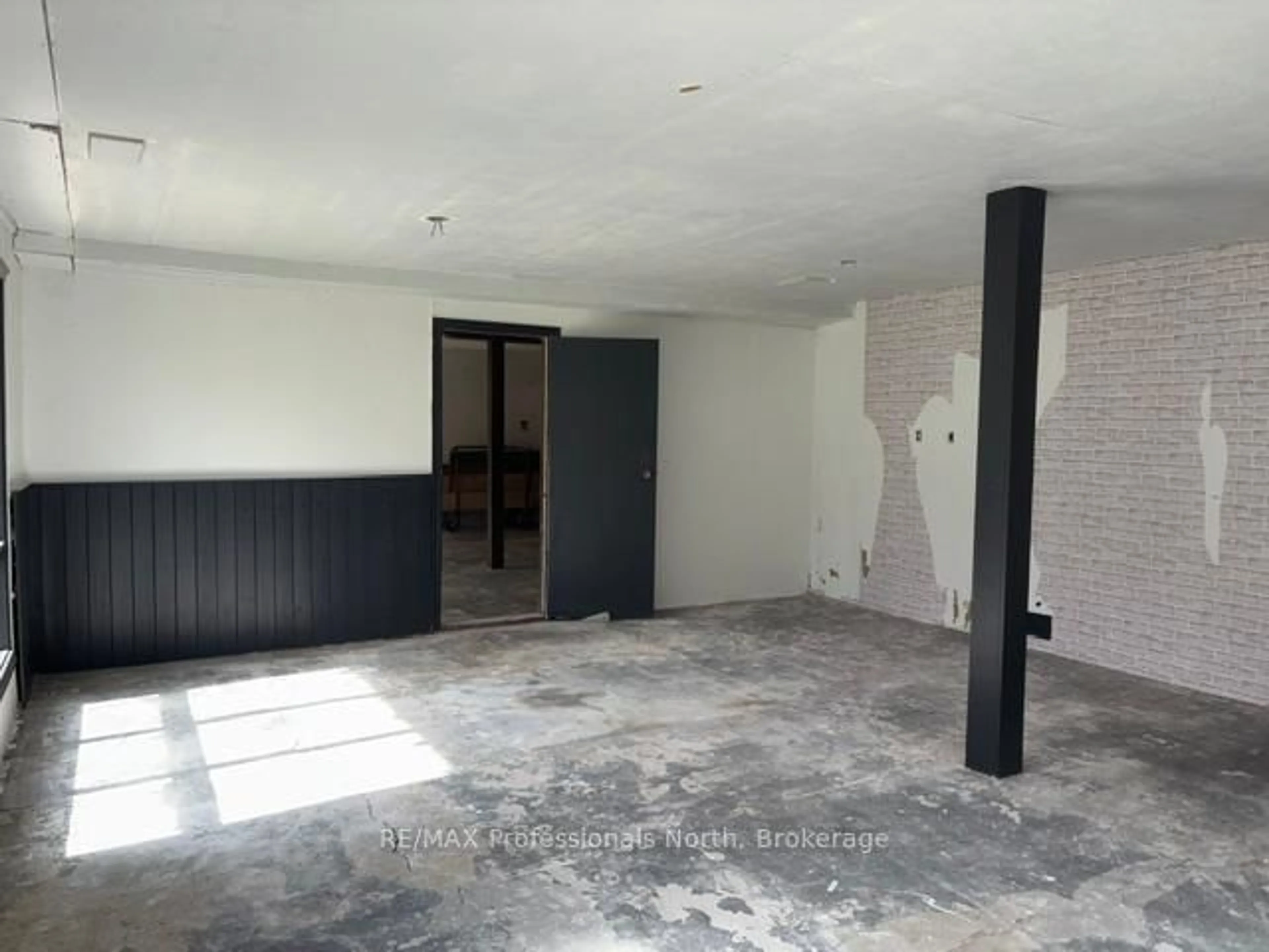 A pic of a room for 3044 Gelert Rd, Minden Hills Ontario K0M 2K0