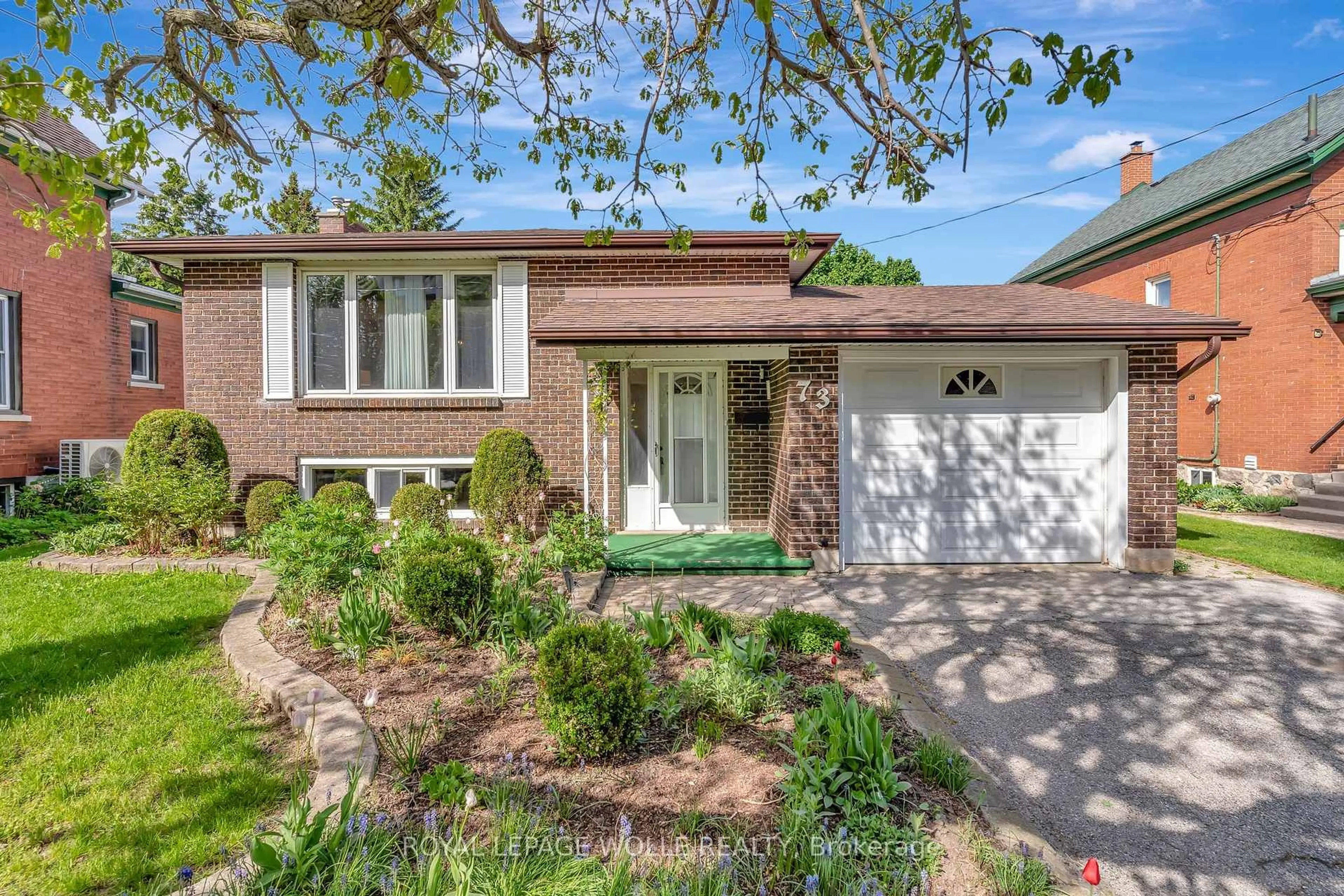 Home with brick exterior material, street for 73 Brunswick Ave, Kitchener Ontario N2H 4E7