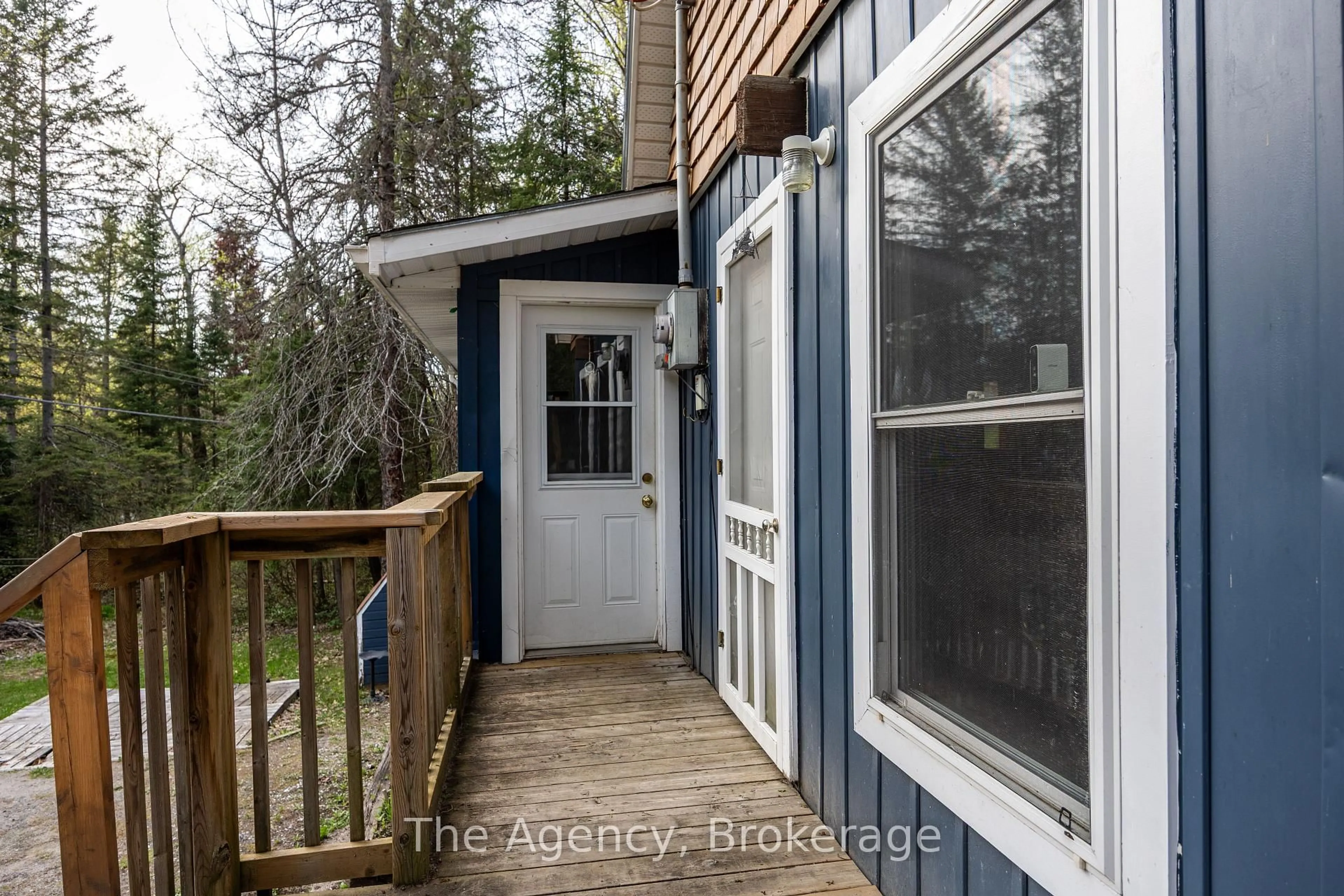 Unknown for 1094 Springdale Park Rd, Bracebridge Ontario P1L 1W9