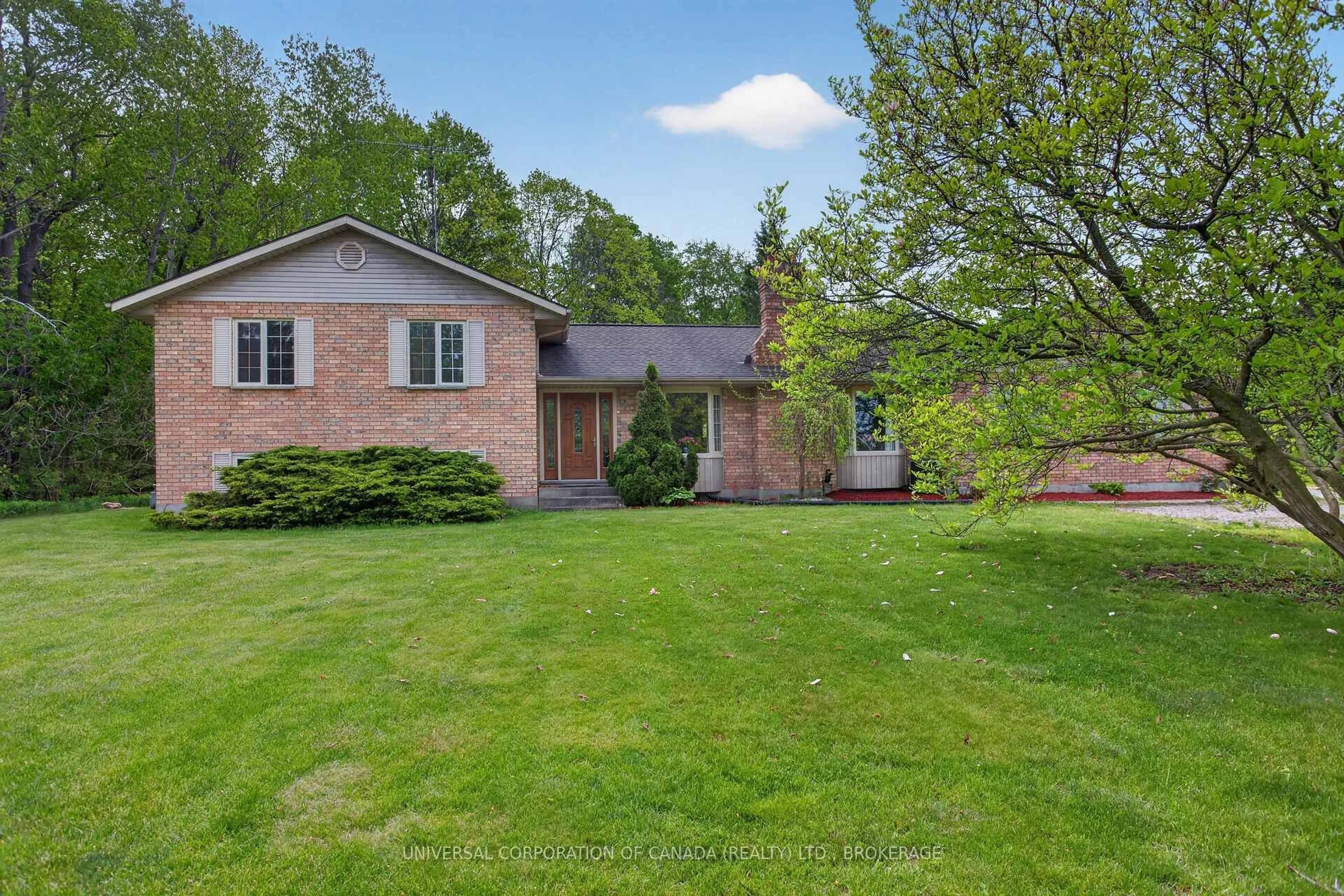A pic from outside/outdoor area/front of a property/back of a property/a pic from drone, unknown for 54663 Talbot Line, Rr 1 Line, Bayham Ontario N0J 1H0