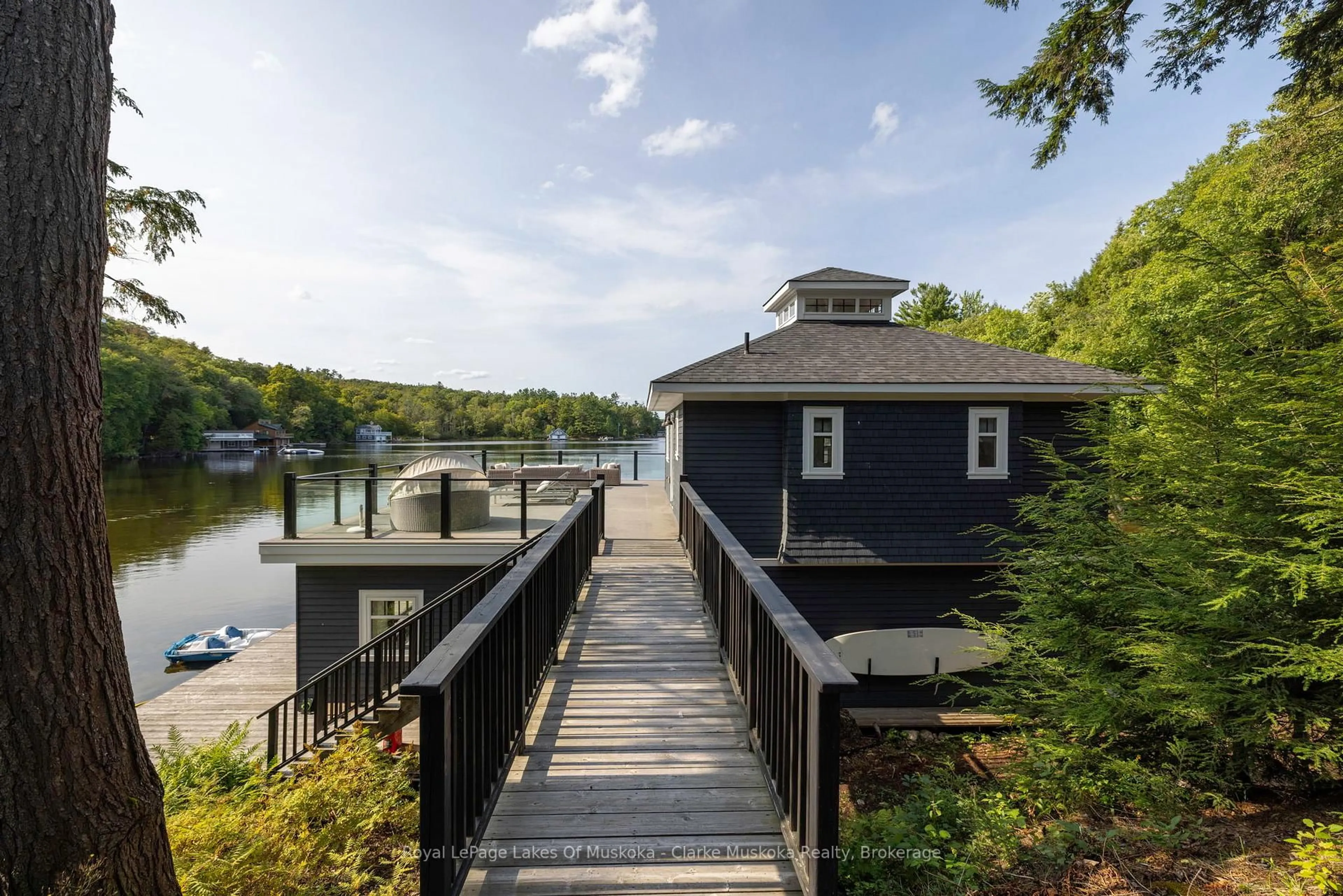 Patio, water/lake/river/ocean view for 1079 Trillium Rd, Muskoka Lakes Ontario P0B 1J0
