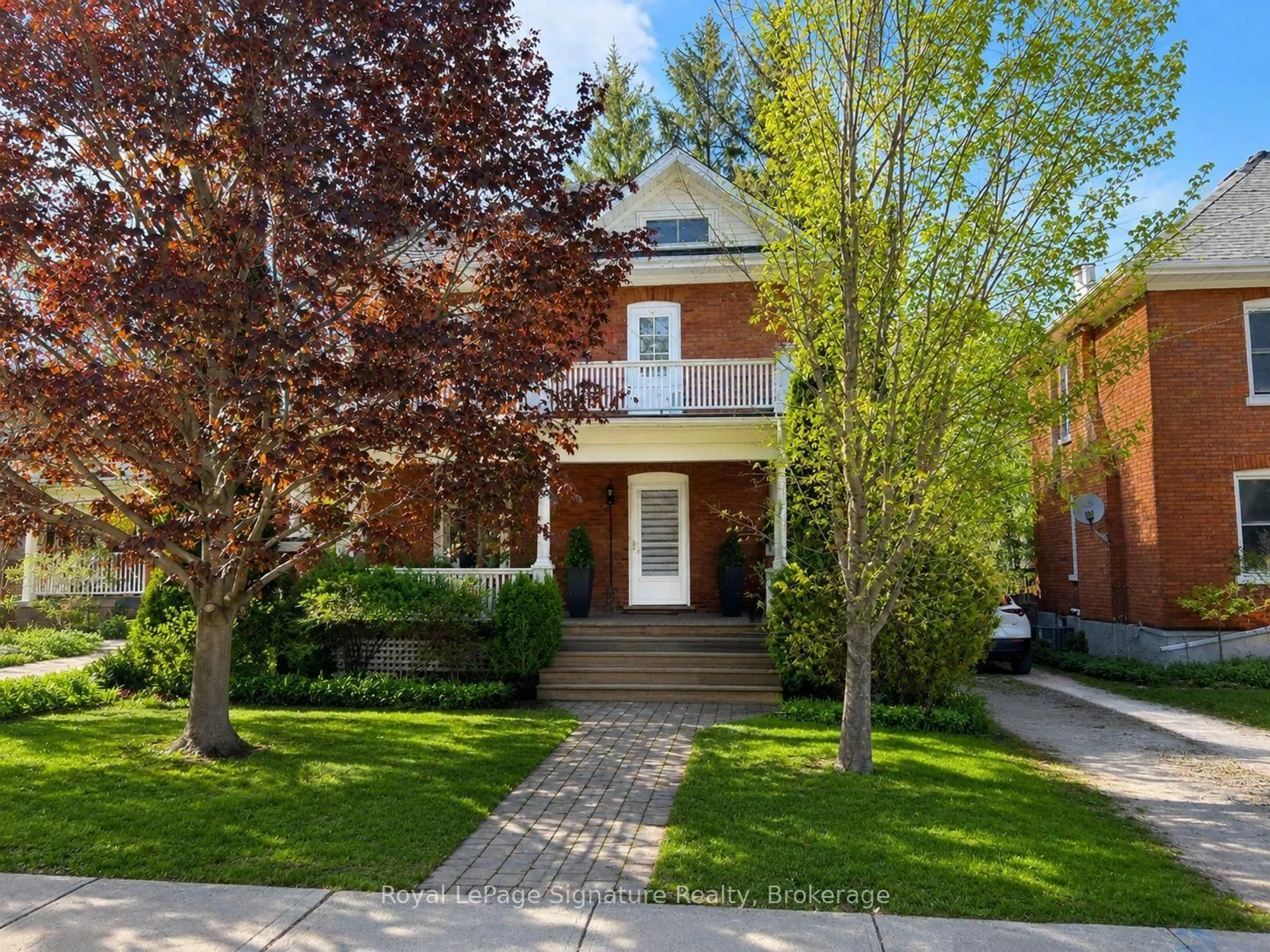 Home with brick exterior material, street for 76 Trowbridge St, Meaford Ontario N4L 1G3