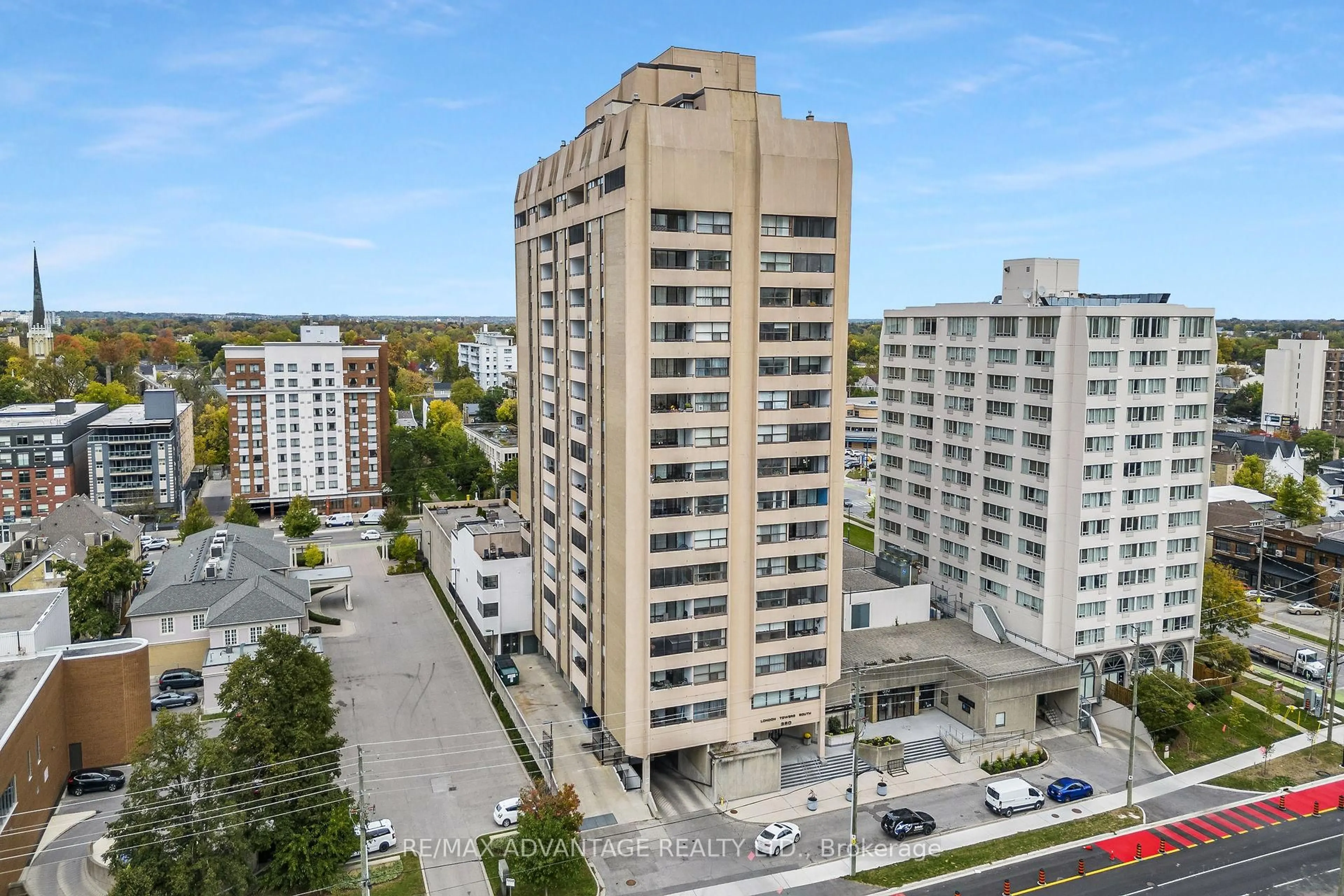 A pic from outside/outdoor area/front of a property/back of a property/a pic from drone, city buildings view from balcony for 380 King St #305, London East Ontario N6B 3L6