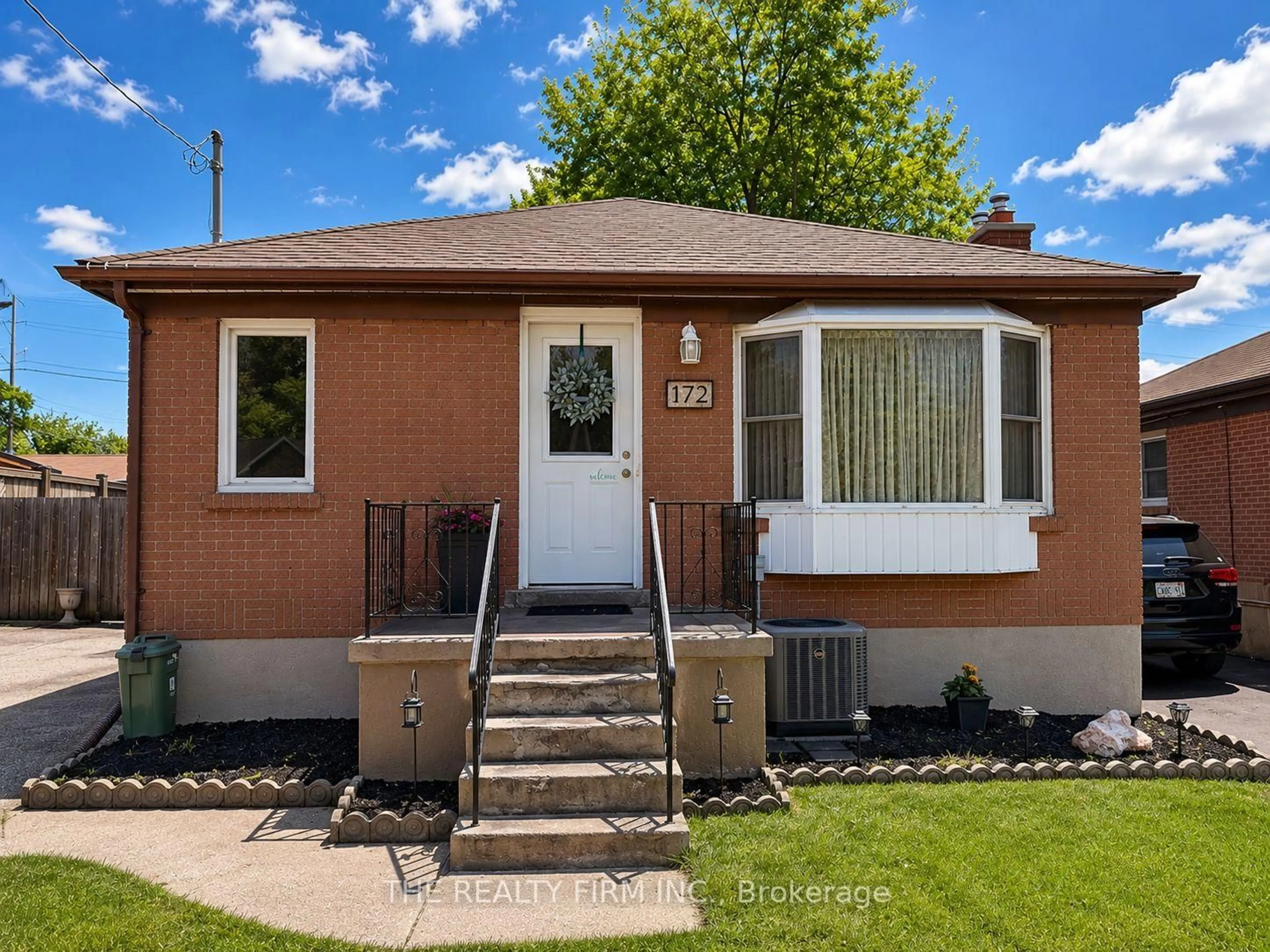 Home with brick exterior material, street for 172 Hale St, London East Ontario N5W 1E7