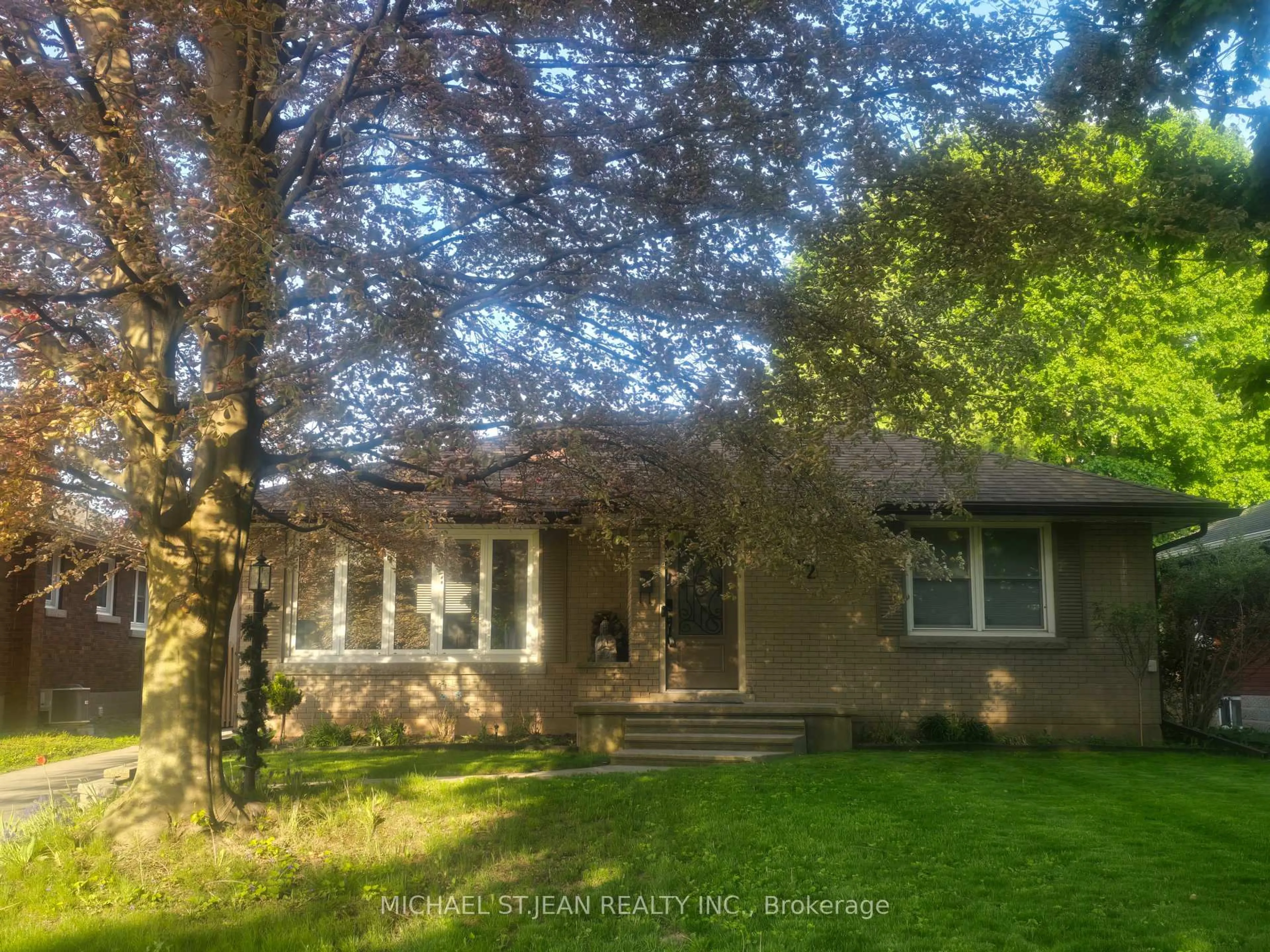 Unknown for 6902 Dell Ave, Niagara Falls Ontario L2G 4V8