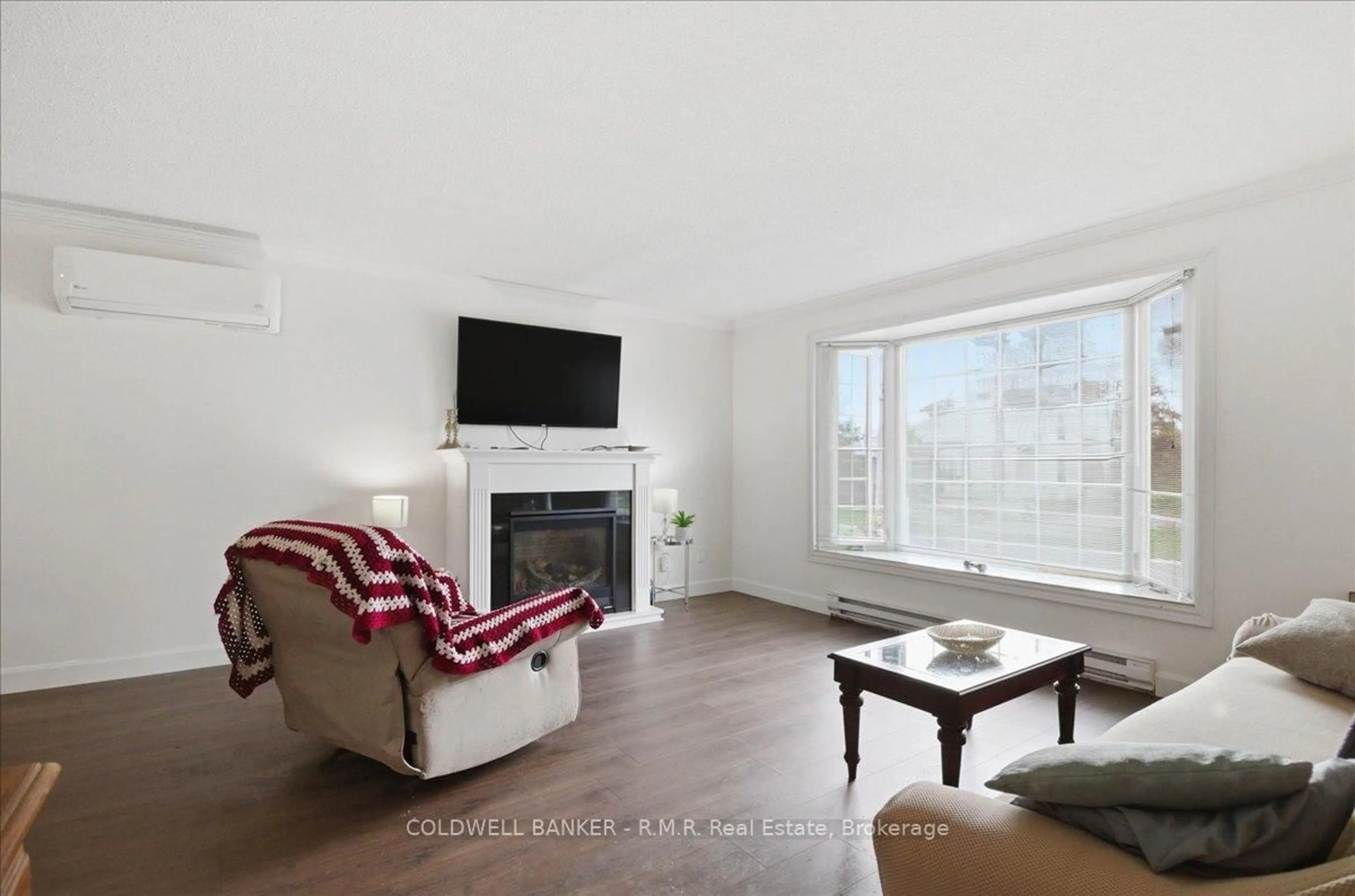 Living room with furniture, unknown for 18 Russell St, Brighton Ontario K0K 1H0