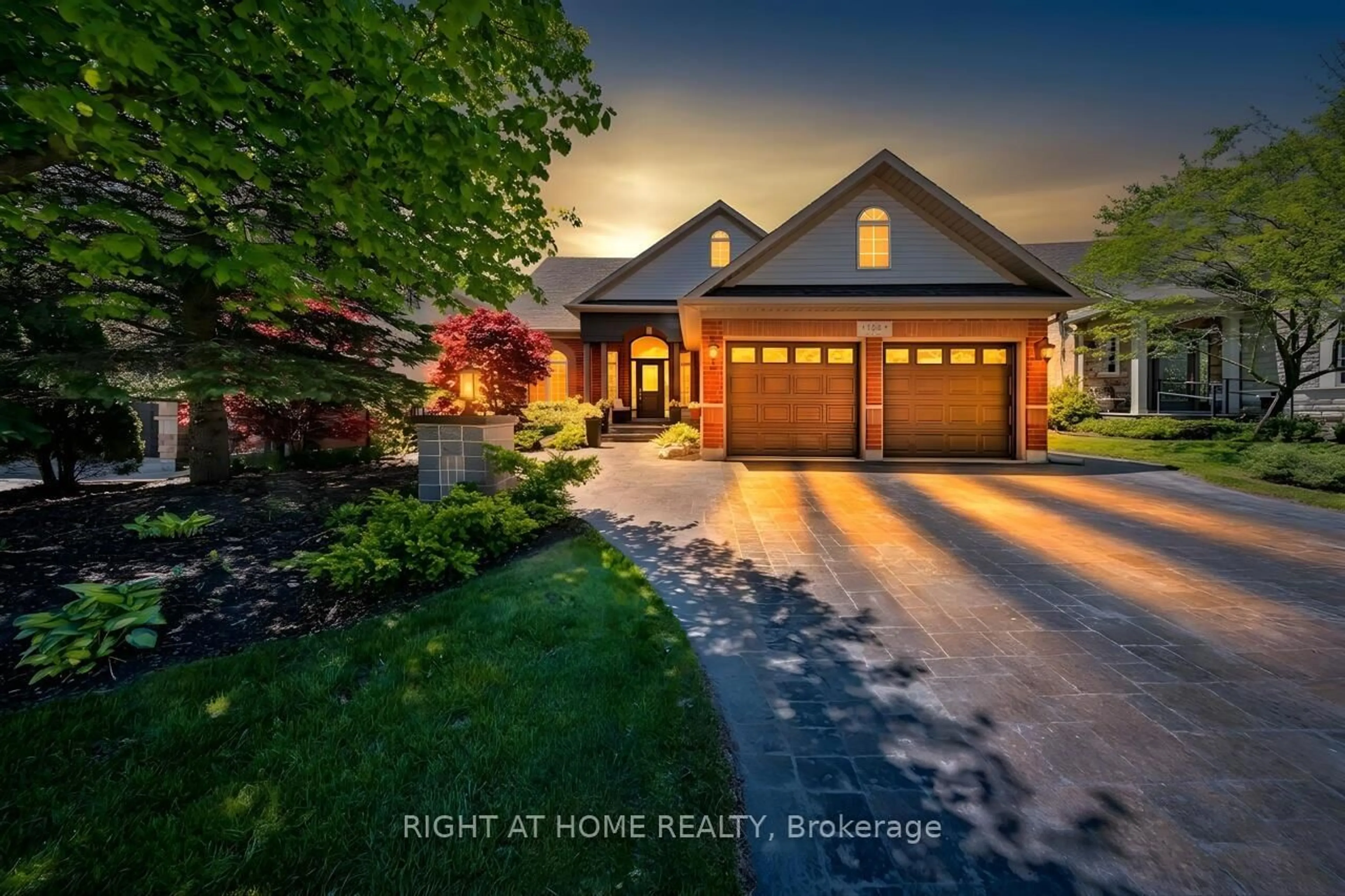 Unknown for 126 Moore Cres, Hamilton Ontario L9G 4Z8