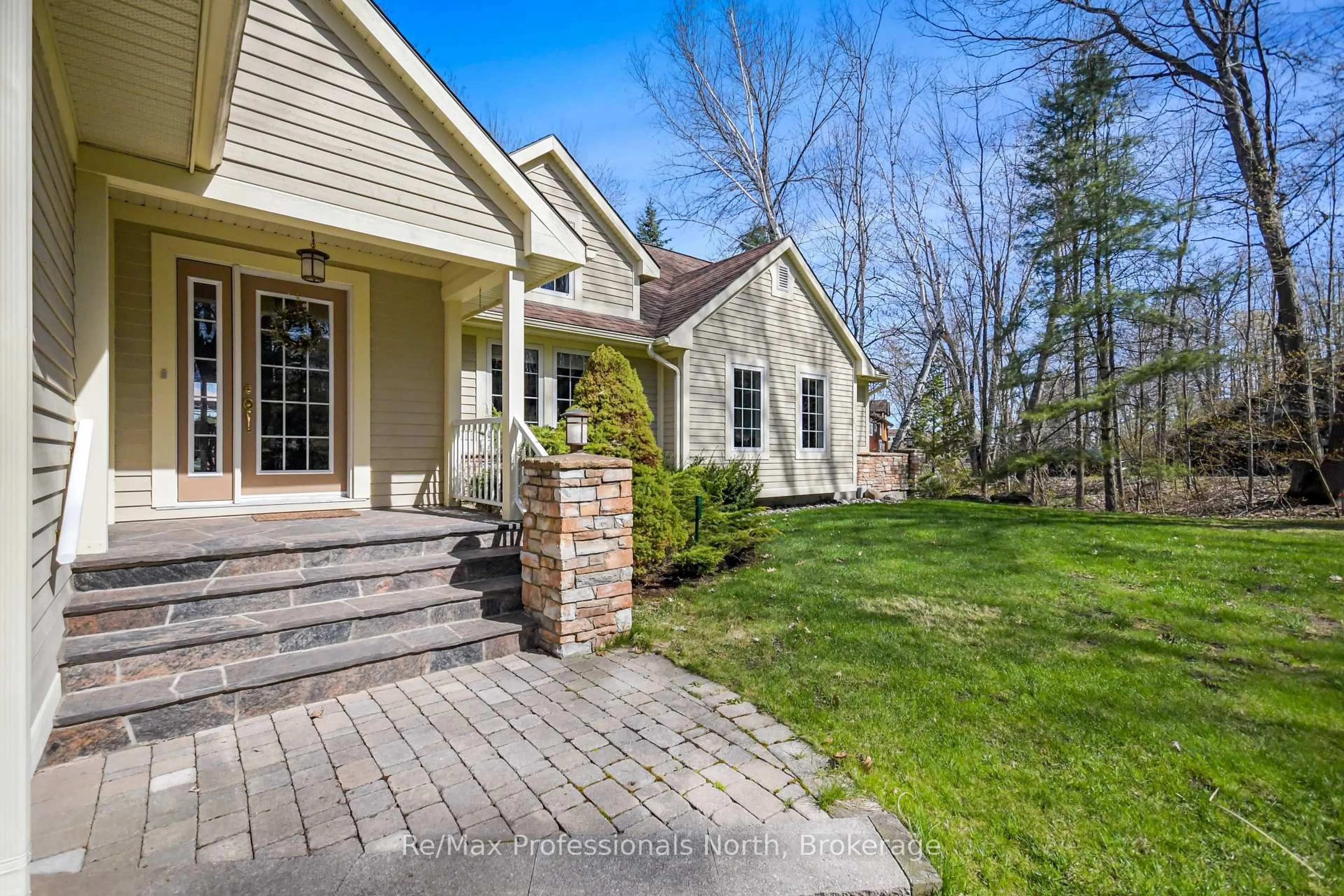 Unknown for 355 Loudon Point Rd, Gravenhurst Ontario P1P 1R2