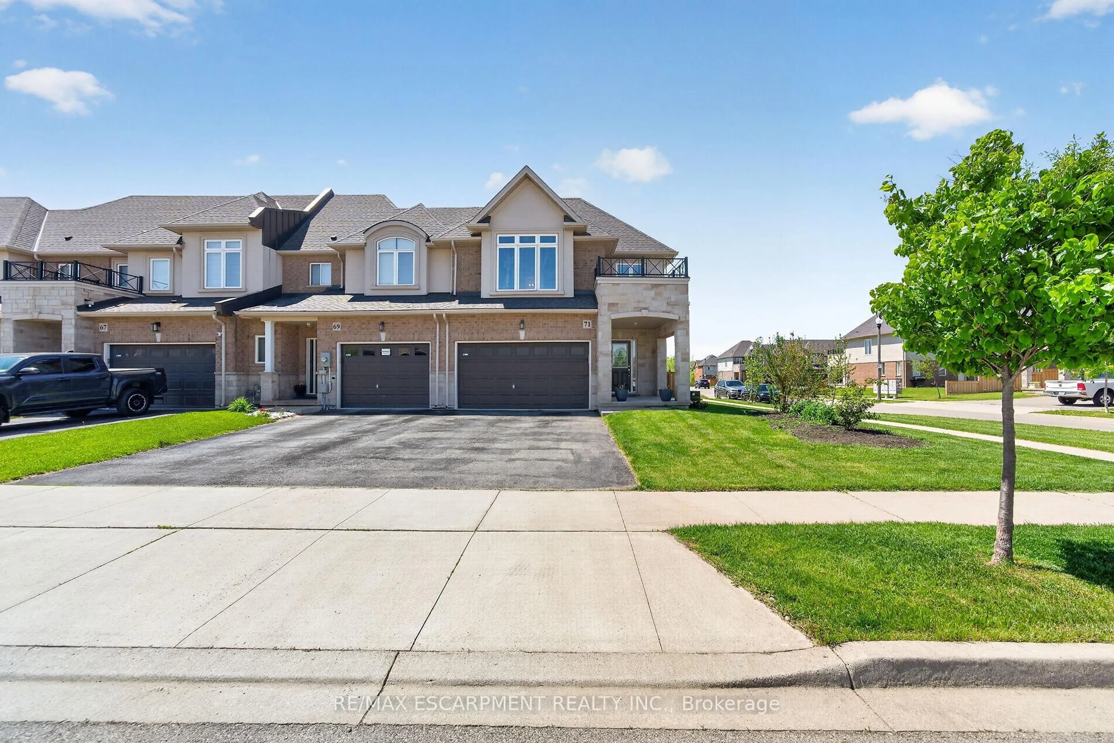 Unknown for 71 Foothills Lane, Hamilton Ontario L8E 0K1