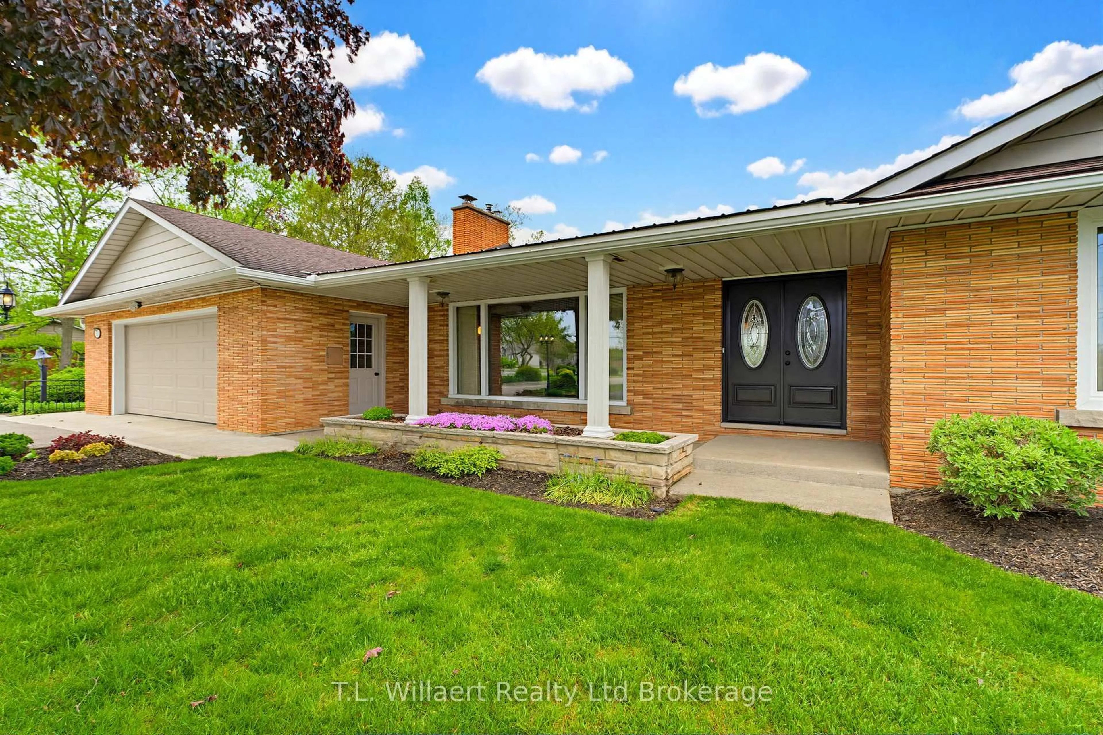 Home with brick exterior material, street for 70 Albert St, Norfolk Ontario N0E 1G0