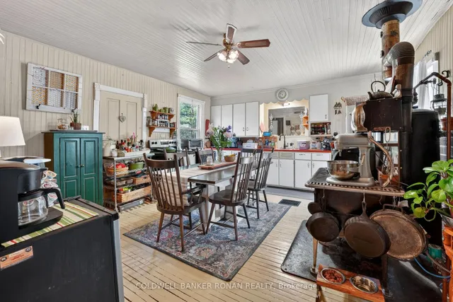 1043 Kirk Line East, Bracebridge 5