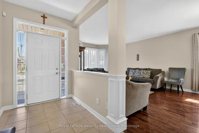 37 Fredonia Cres, St. Catharines 4