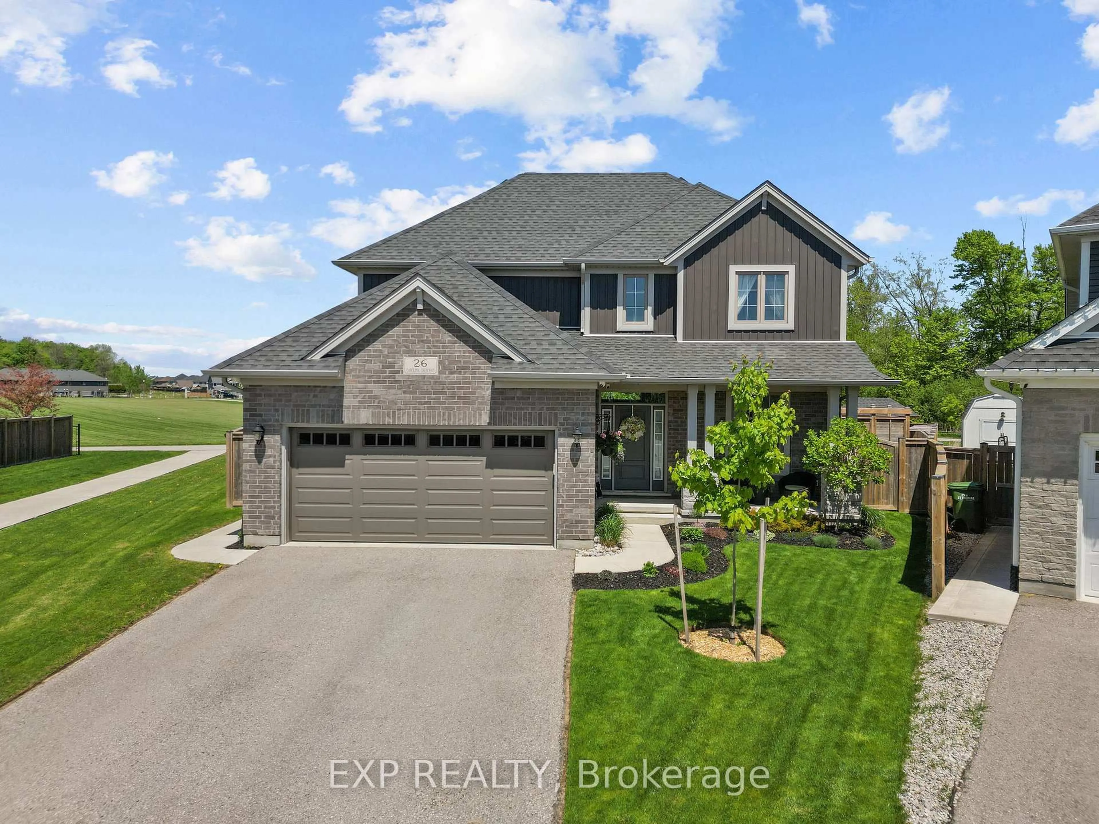 A pic from outside/outdoor area/front of a property/back of a property/a pic from drone, street for 26 Carolina Cres, St. Thomas Ontario N5R 0H2