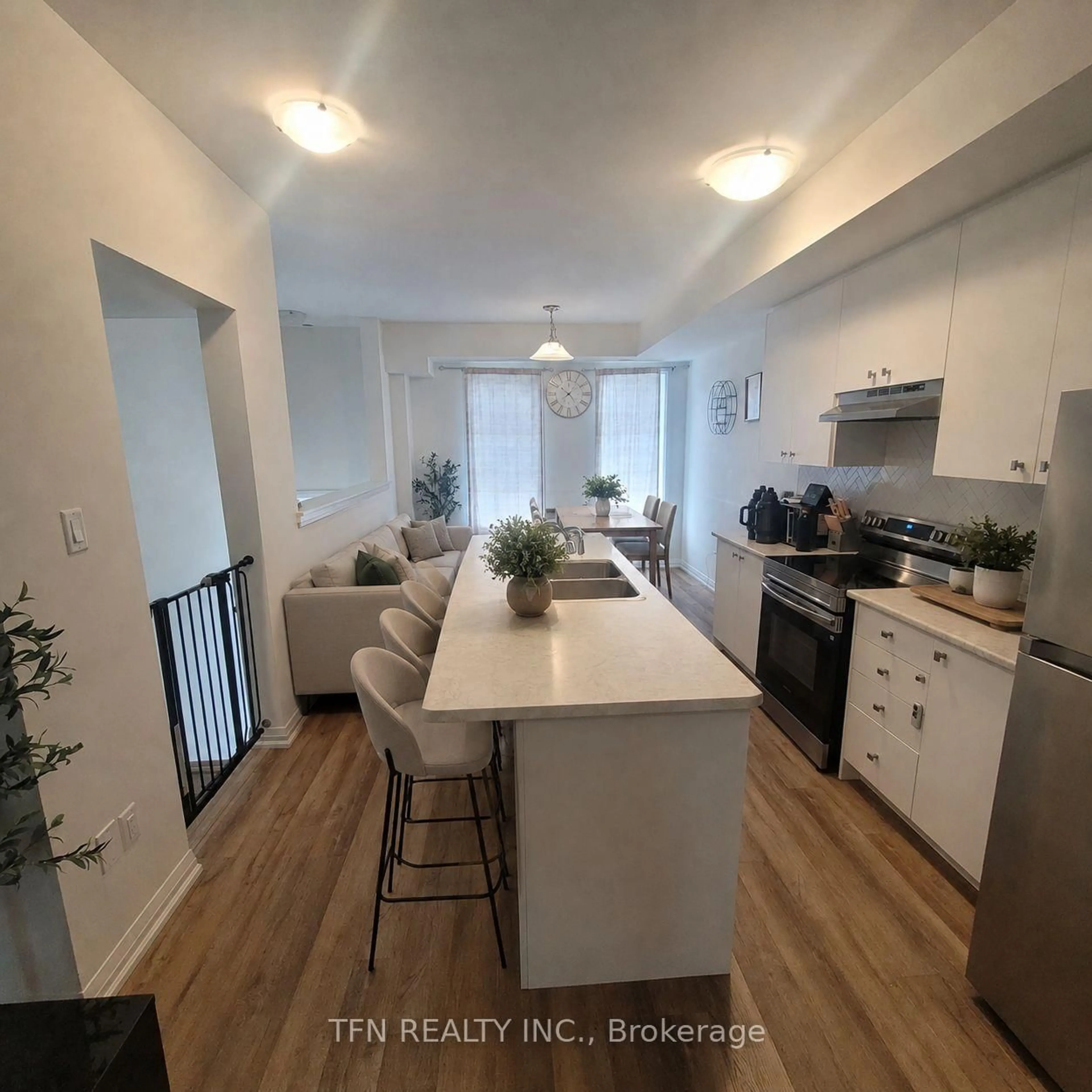 Open concept kitchen, unknown for 389 Conklin Rd #28, Brantford Ontario N3T 0Y3