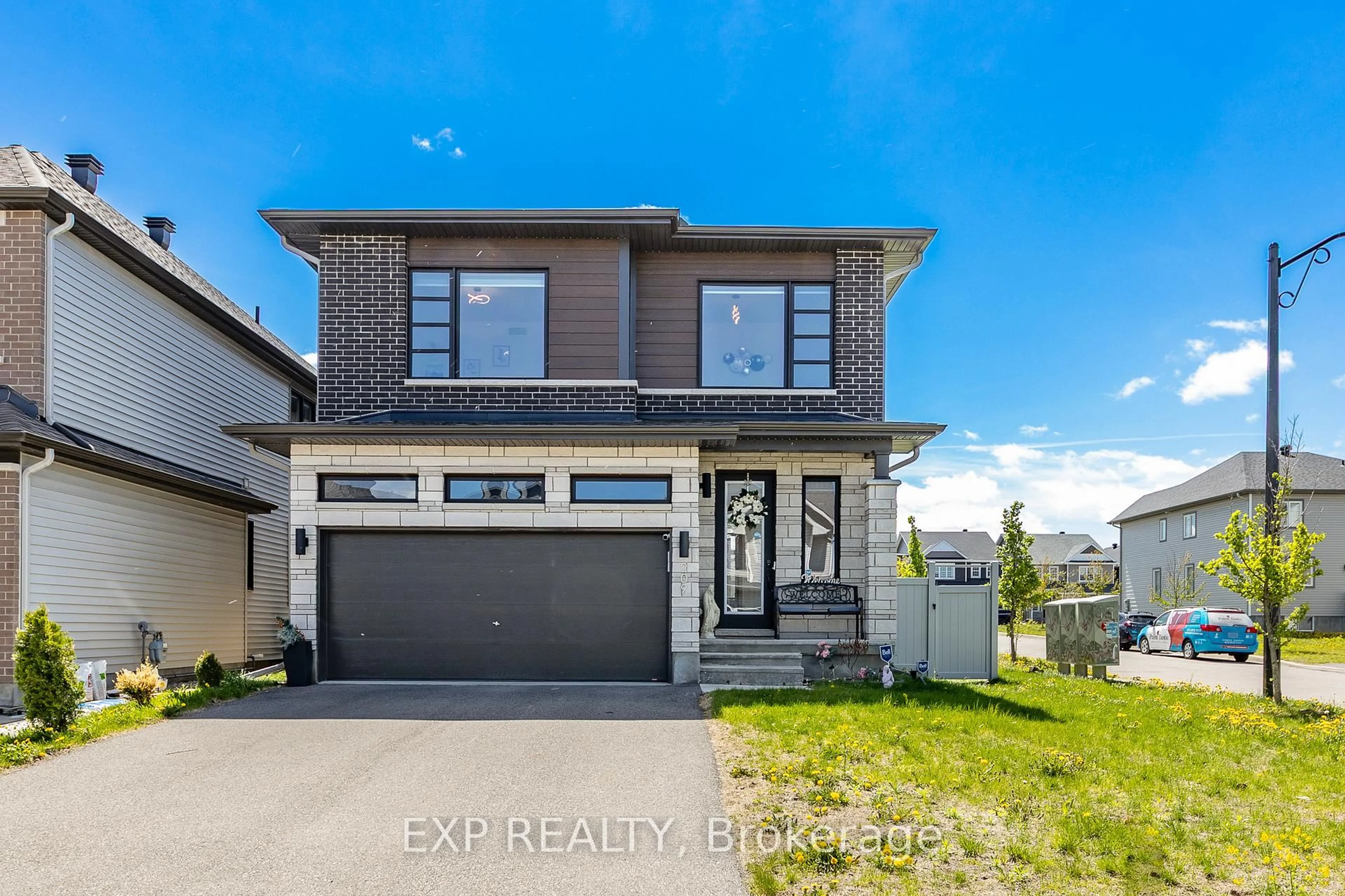 Unknown for 209 PINGWI Pl, Ottawa Ontario K1X 0G1