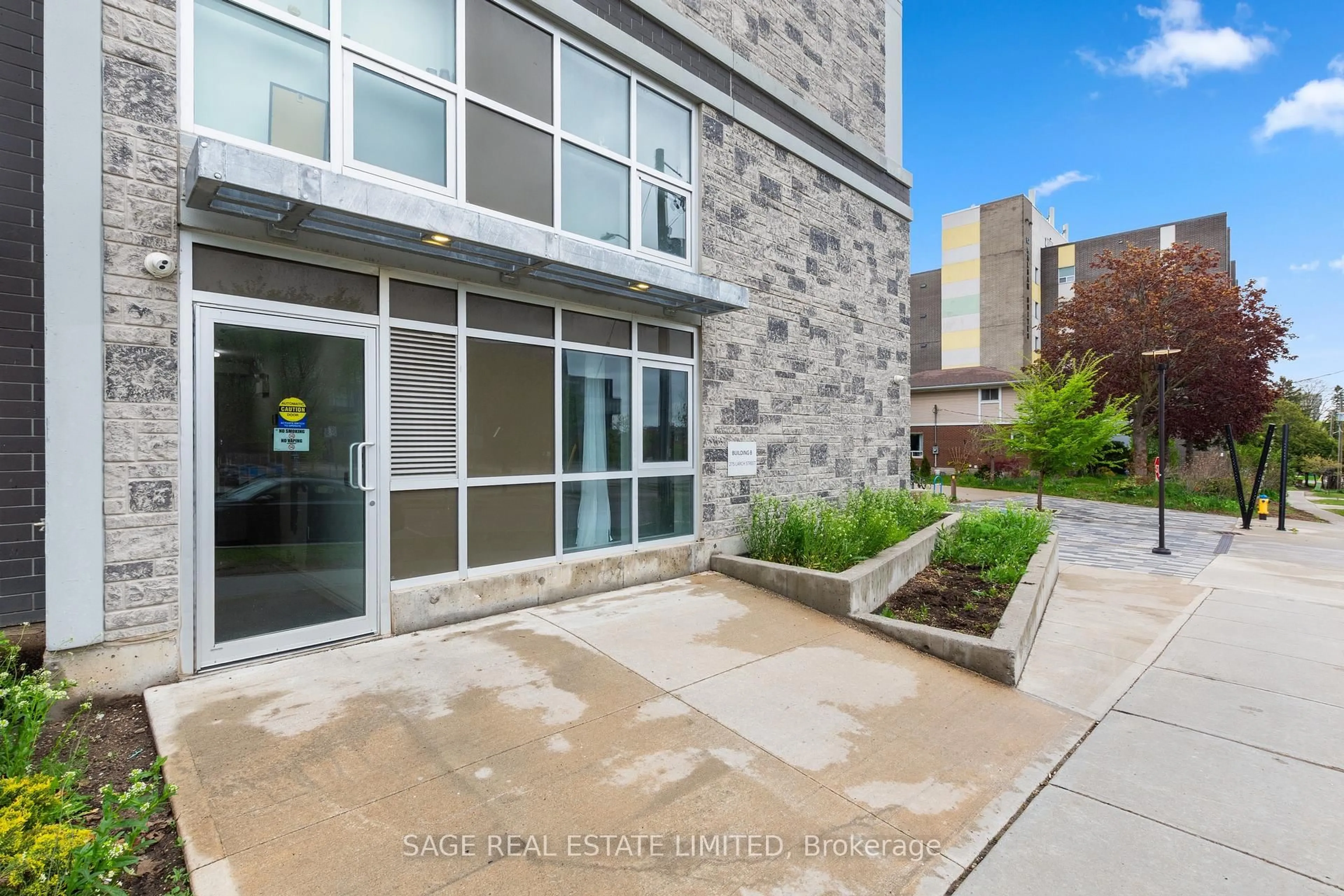 Patio, unknown for 275B Larch St #608, Waterloo Ontario N2L 3R2