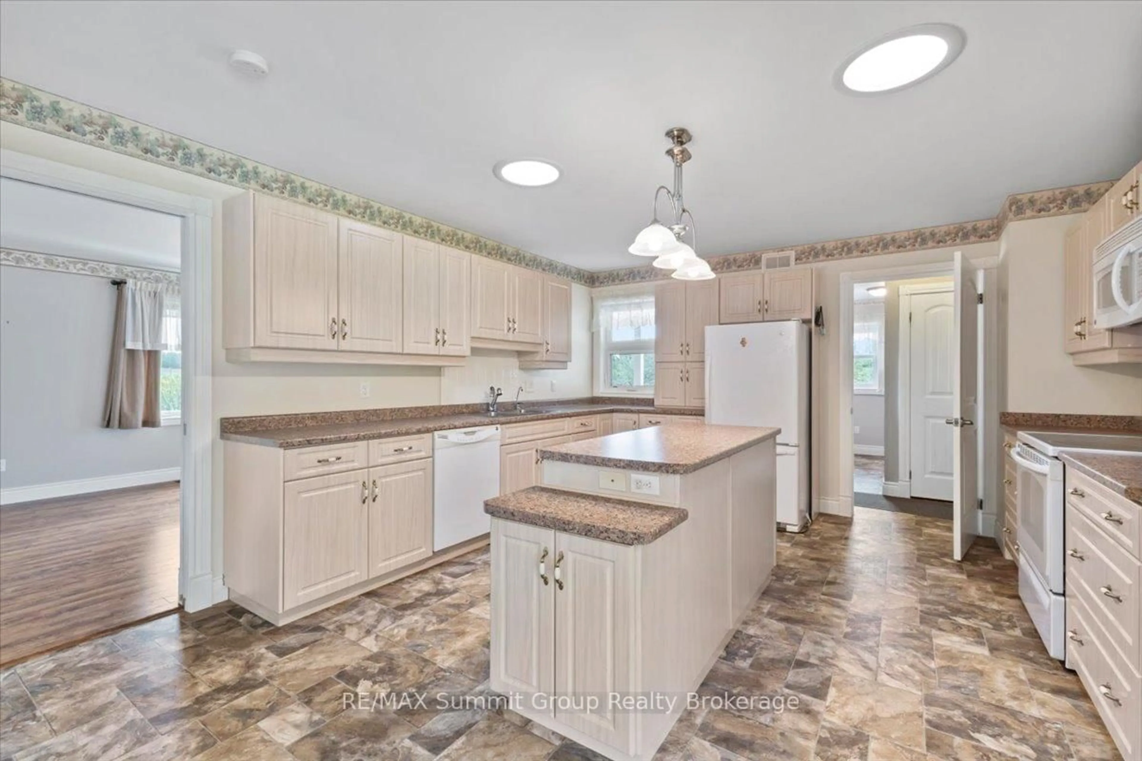 Open concept kitchen, ceramic/tile floor for 225518 Southgate Road 22, Southgate Ontario N0C 1B0