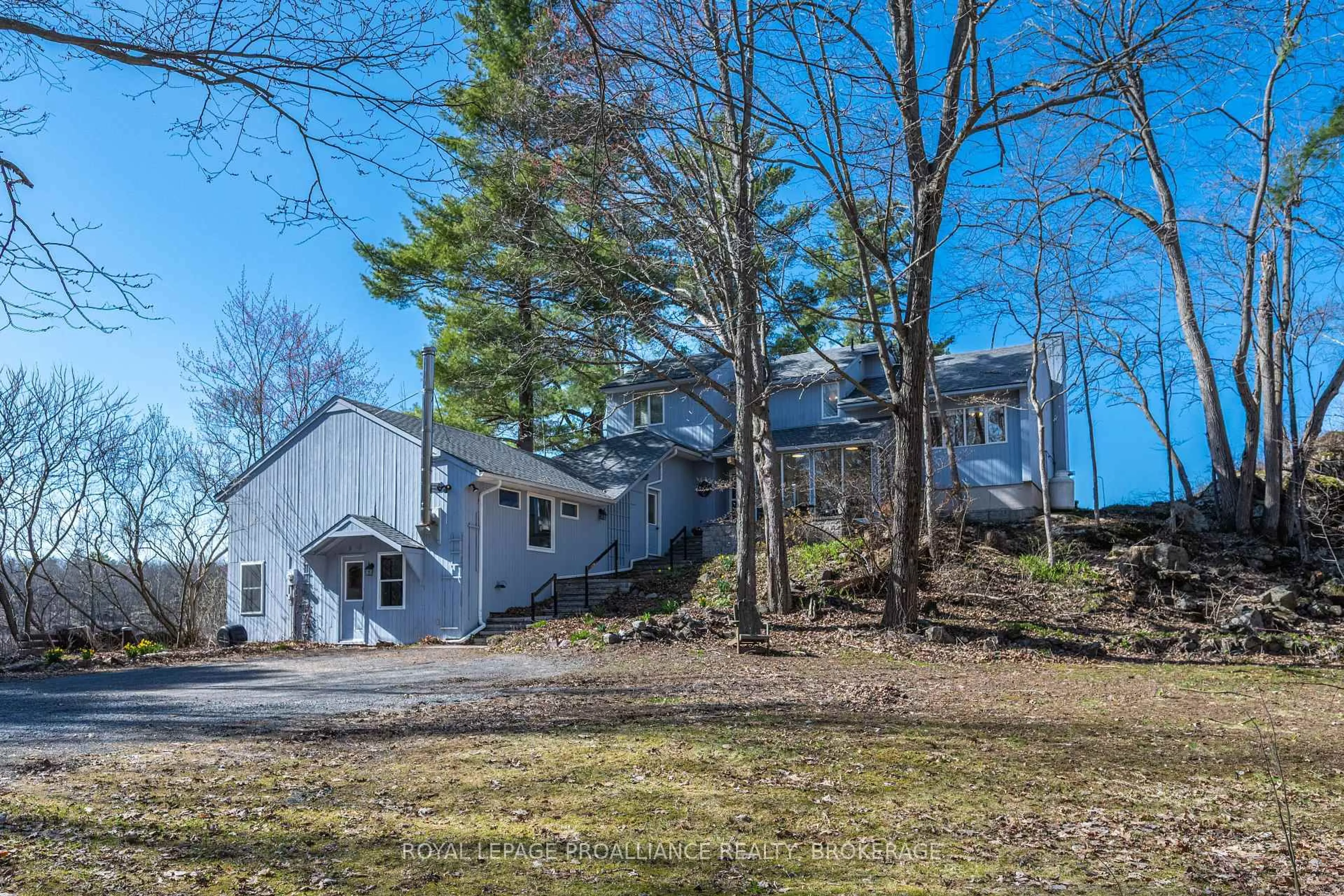 A pic from outside/outdoor area/front of a property/back of a property/a pic from drone, unknown for 3860 Desert Lake Rd, Verona Ontario K0H 2W0