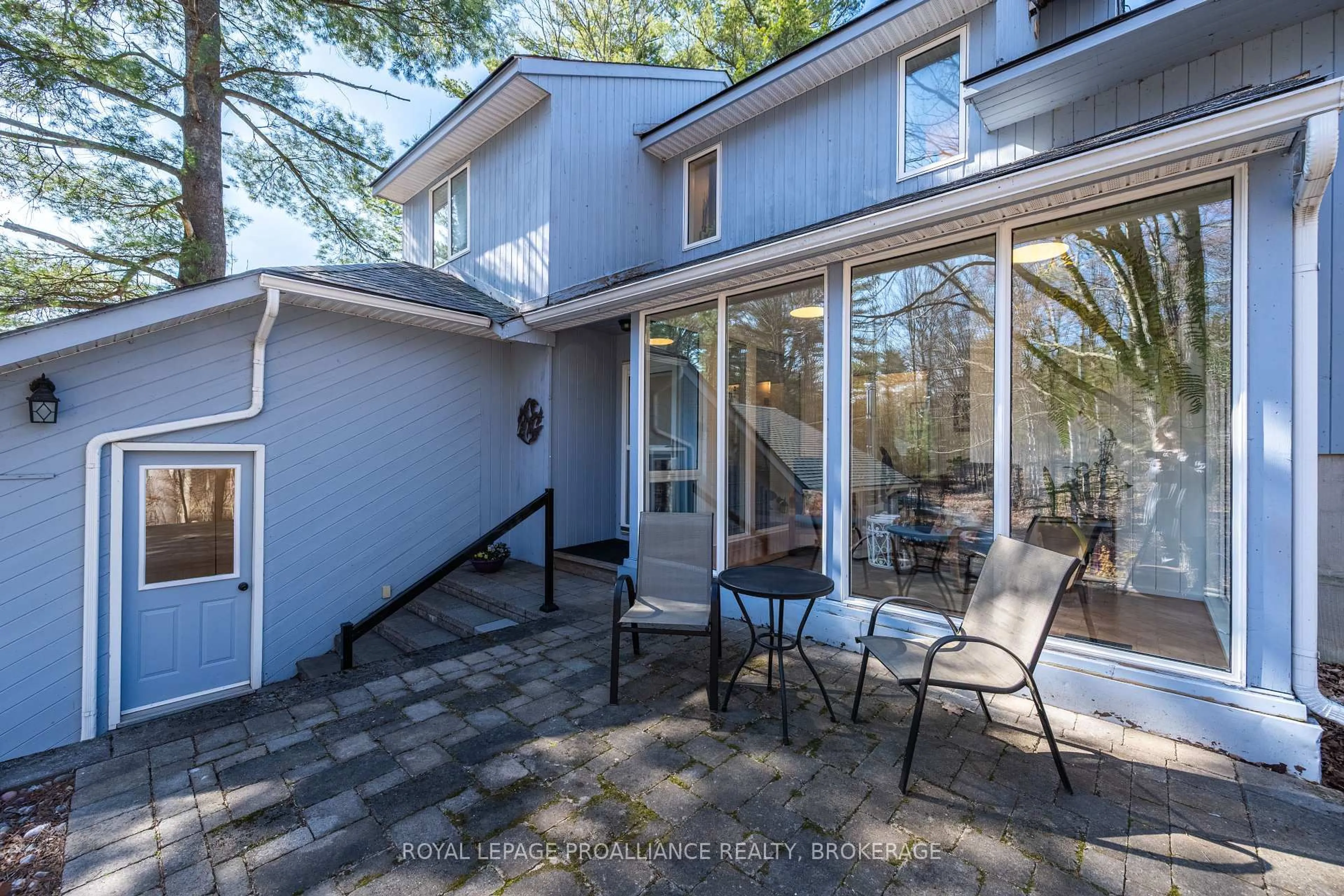 Patio, street for 3860 Desert Lake Rd, Verona Ontario K0H 2W0