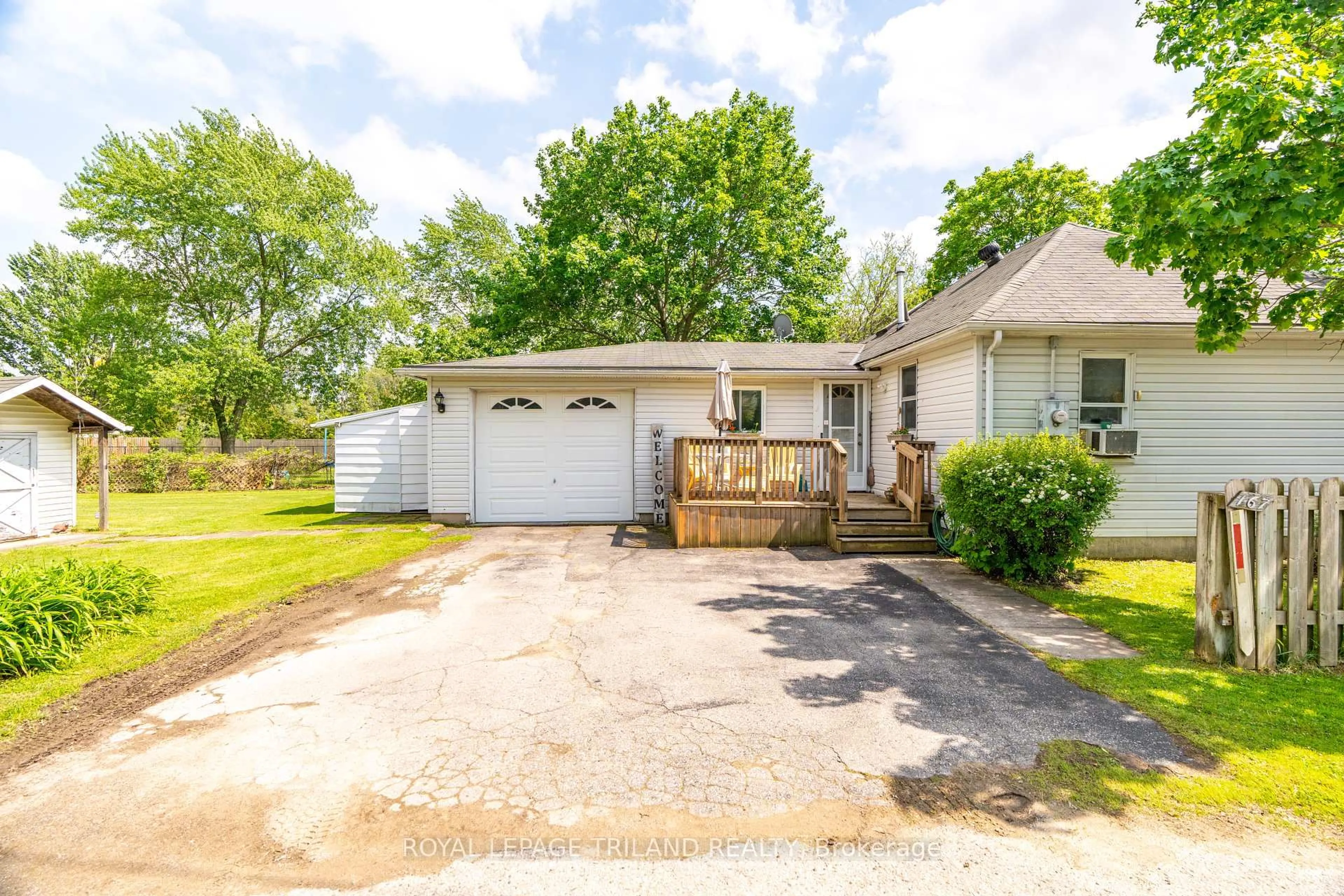 Unknown for 167 Simpson St, Southwest Middlesex Ontario N0L 1M0