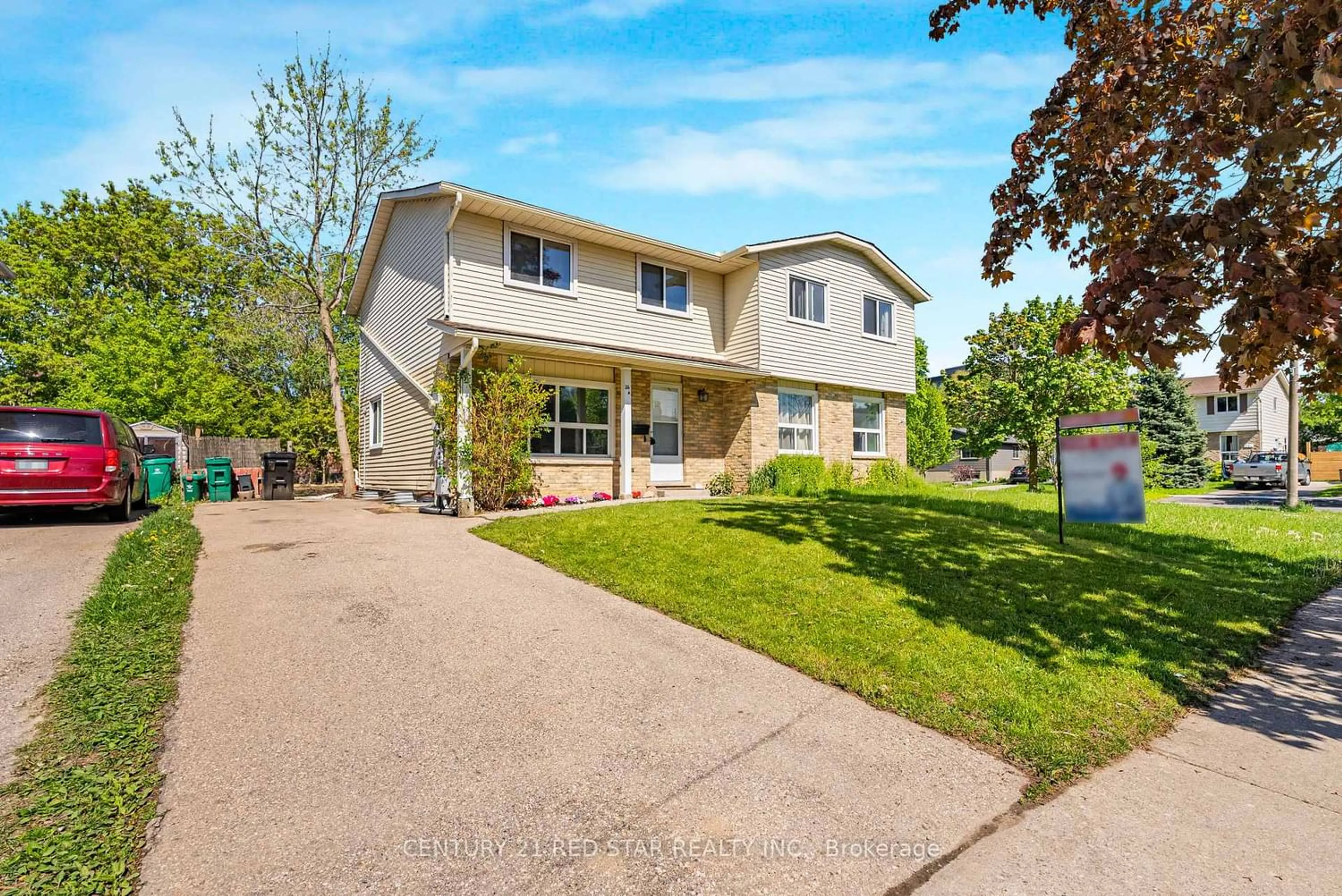 Home with vinyl exterior material, street for 26A Helene Cres, Waterloo Ontario N2L 5E5