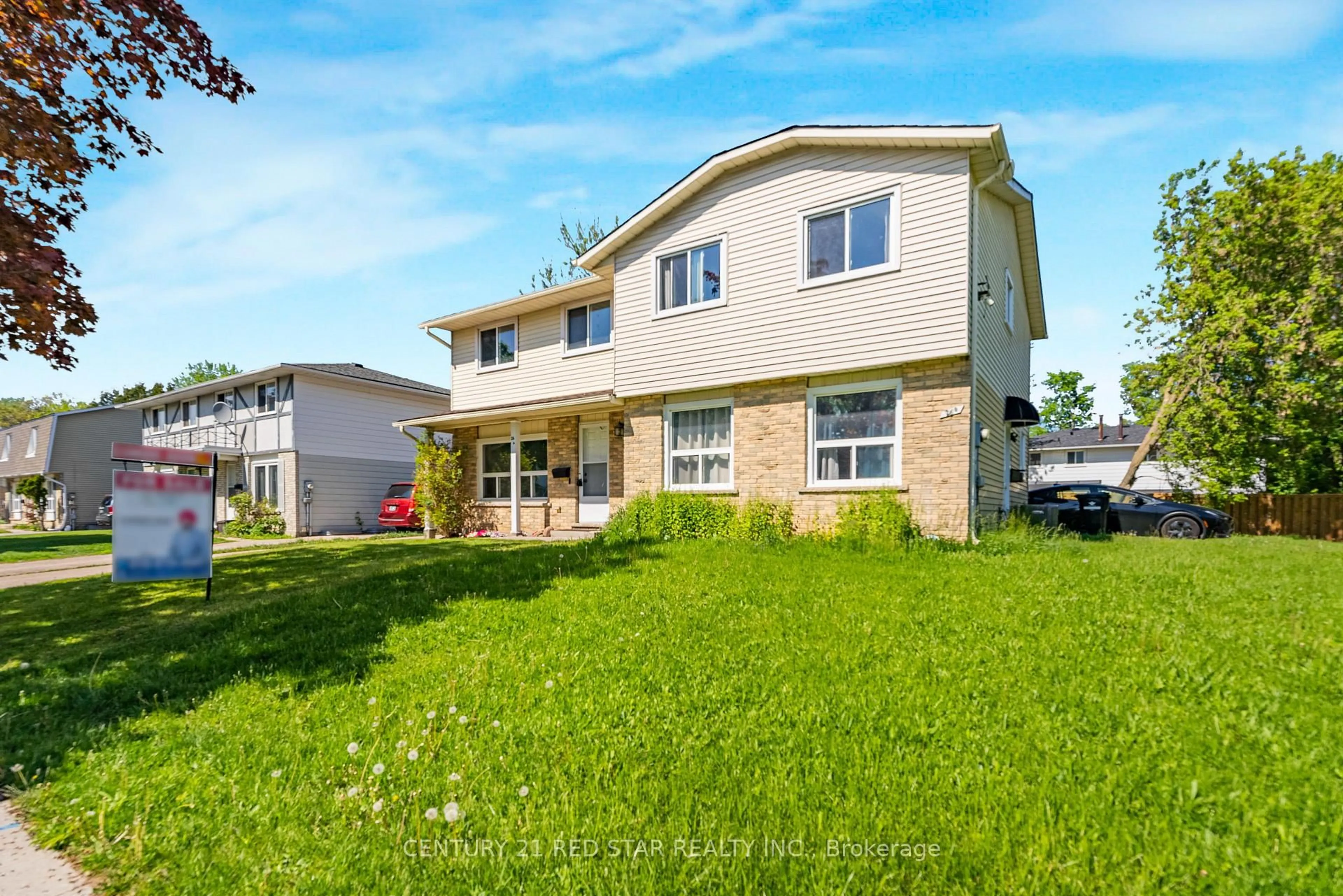 Unknown for 26A Helene Cres, Waterloo Ontario N2L 5E5