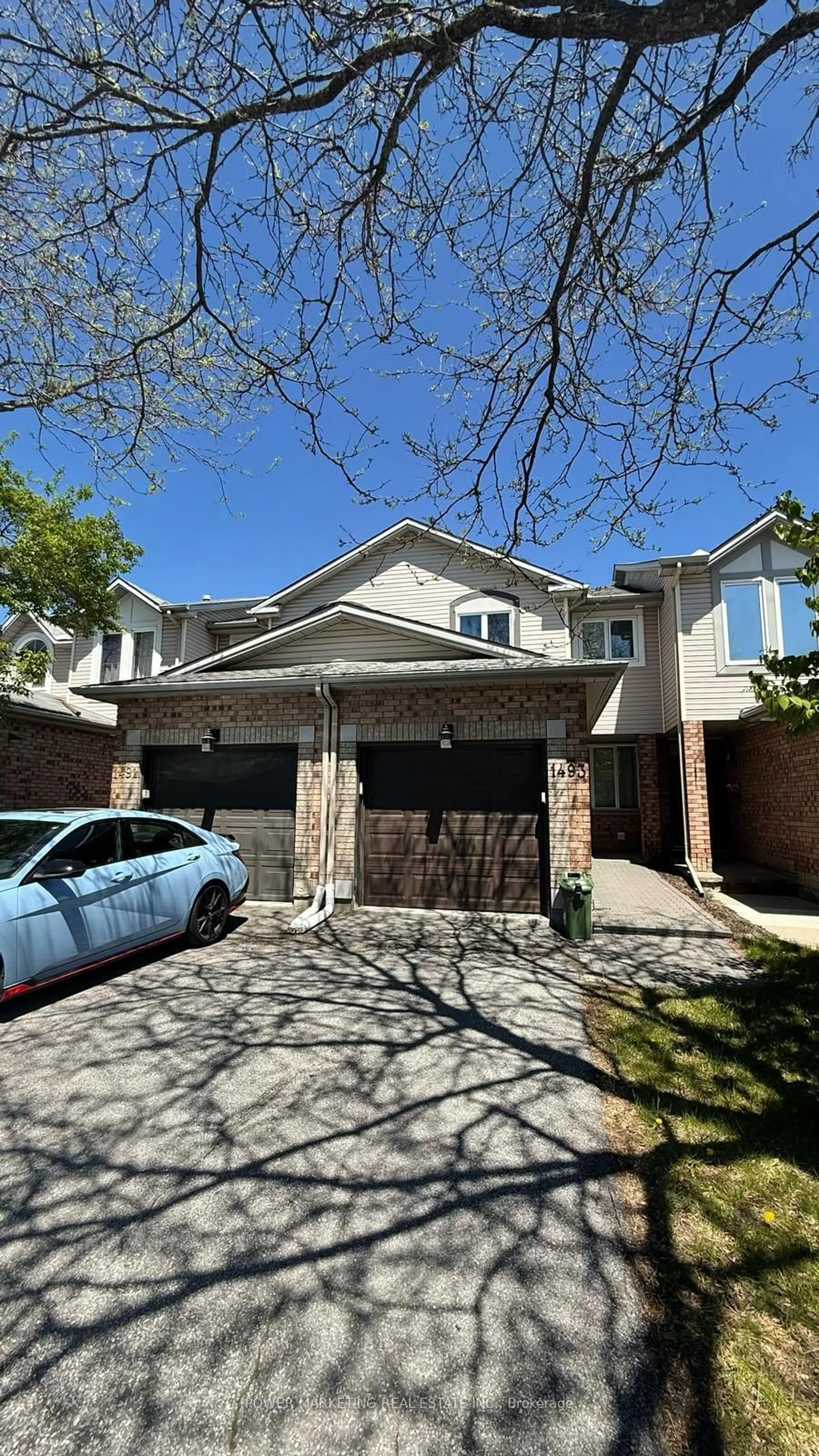 Home with brick exterior material, street for 1493 Lynx Cres, Orleans Ontario K4A 3Y9