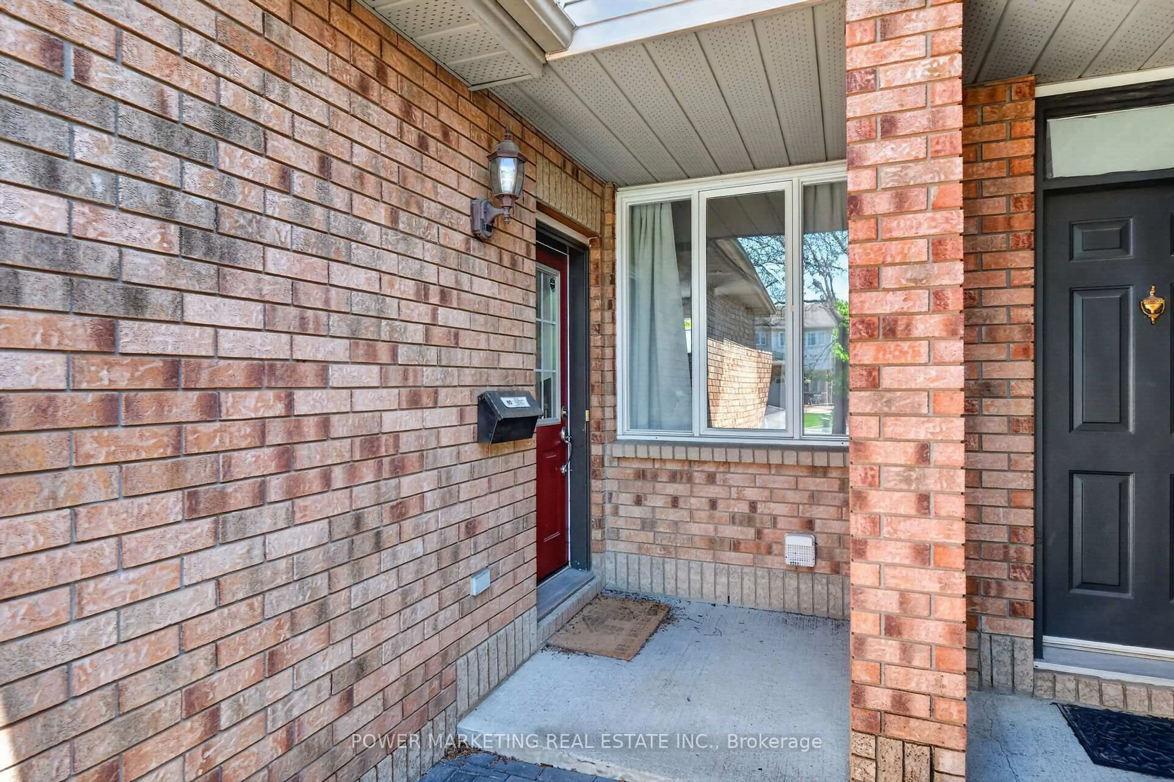 Unknown for 1493 Lynx Cres, Orleans Ontario K4A 3Y9