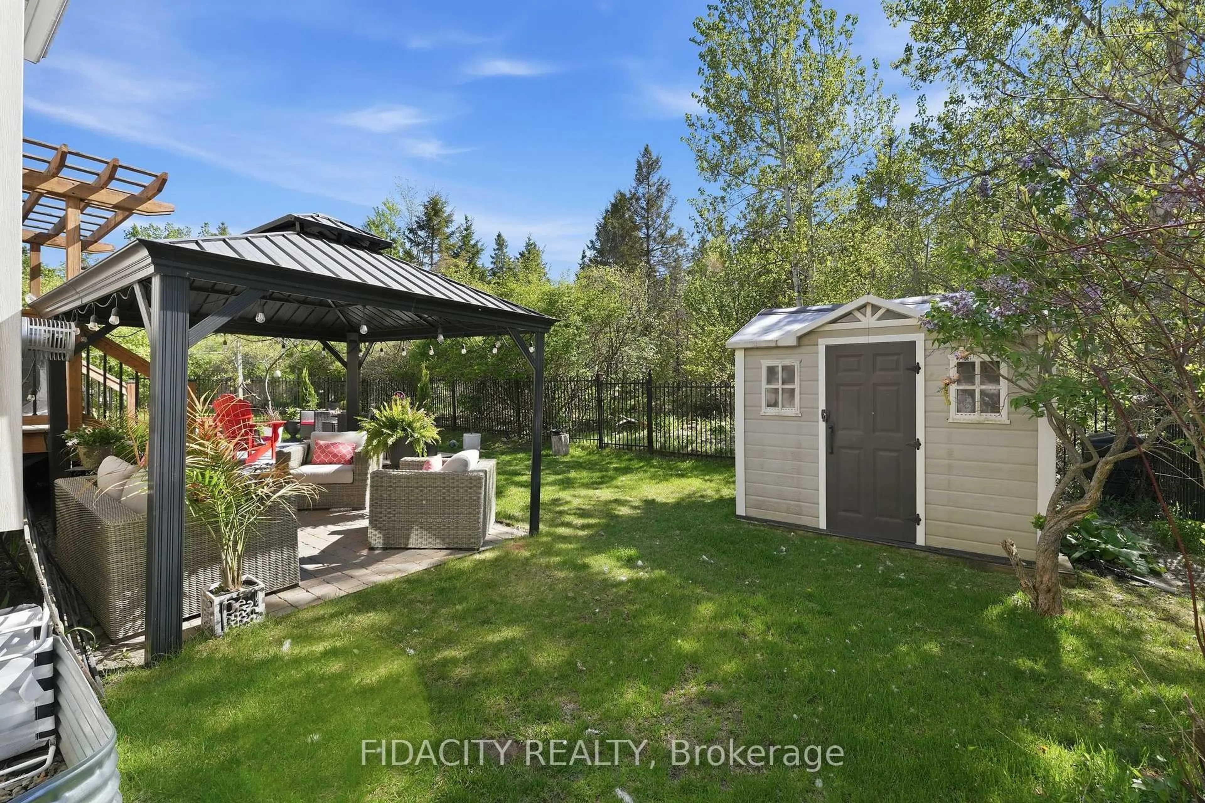 Unknown for 24 Sirocco Cres, Stittsville Ontario K2S 1Z7