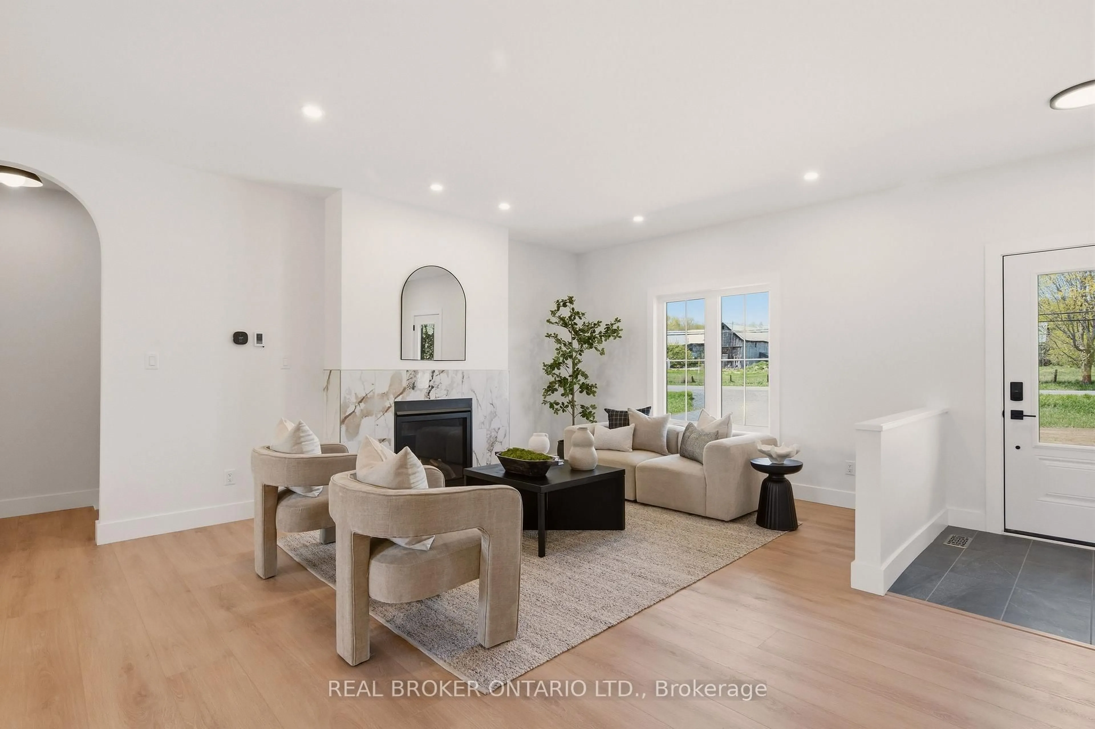 Living room with furniture, unknown for 1710 County Road 18 Rd, North Grenville Ontario K0G 1S0