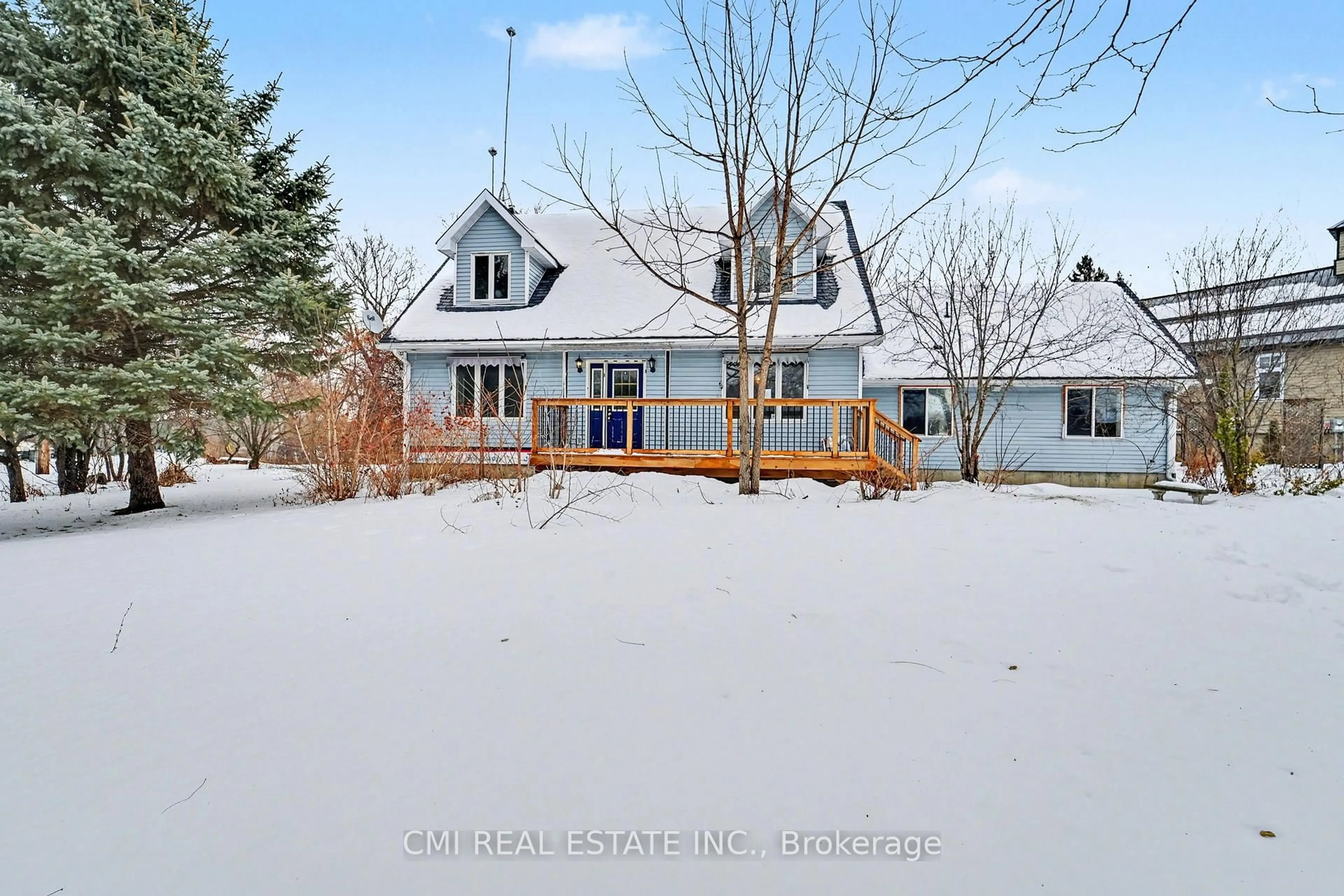 A pic from outside/outdoor area/front of a property/back of a property/a pic from drone, mountain view for 4810 Mohrs Rd, Ottawa Ontario K7S 3G7