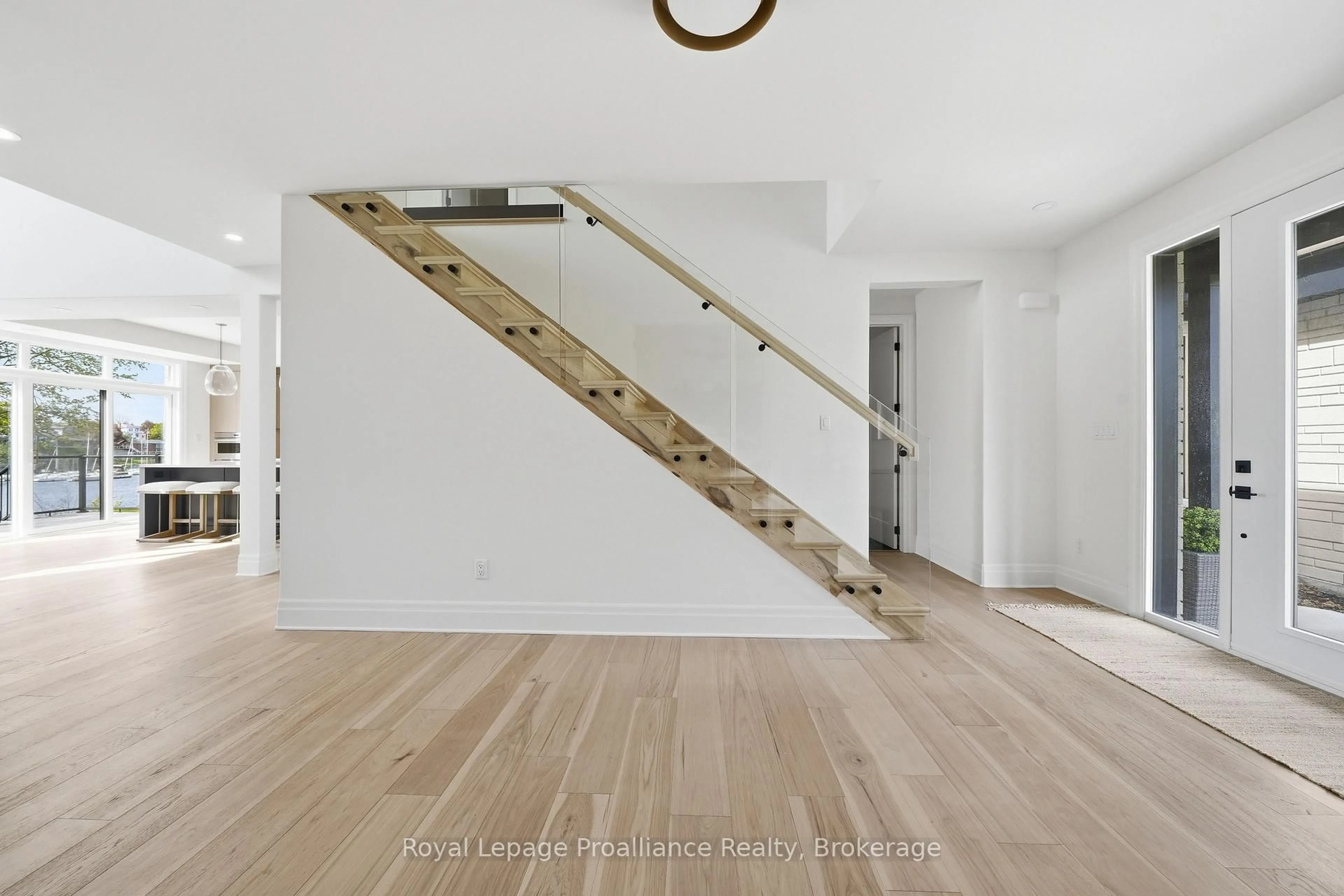 Stairs for 107 Villeneuve Dr, Prince Edward County Ontario K0K 2T0