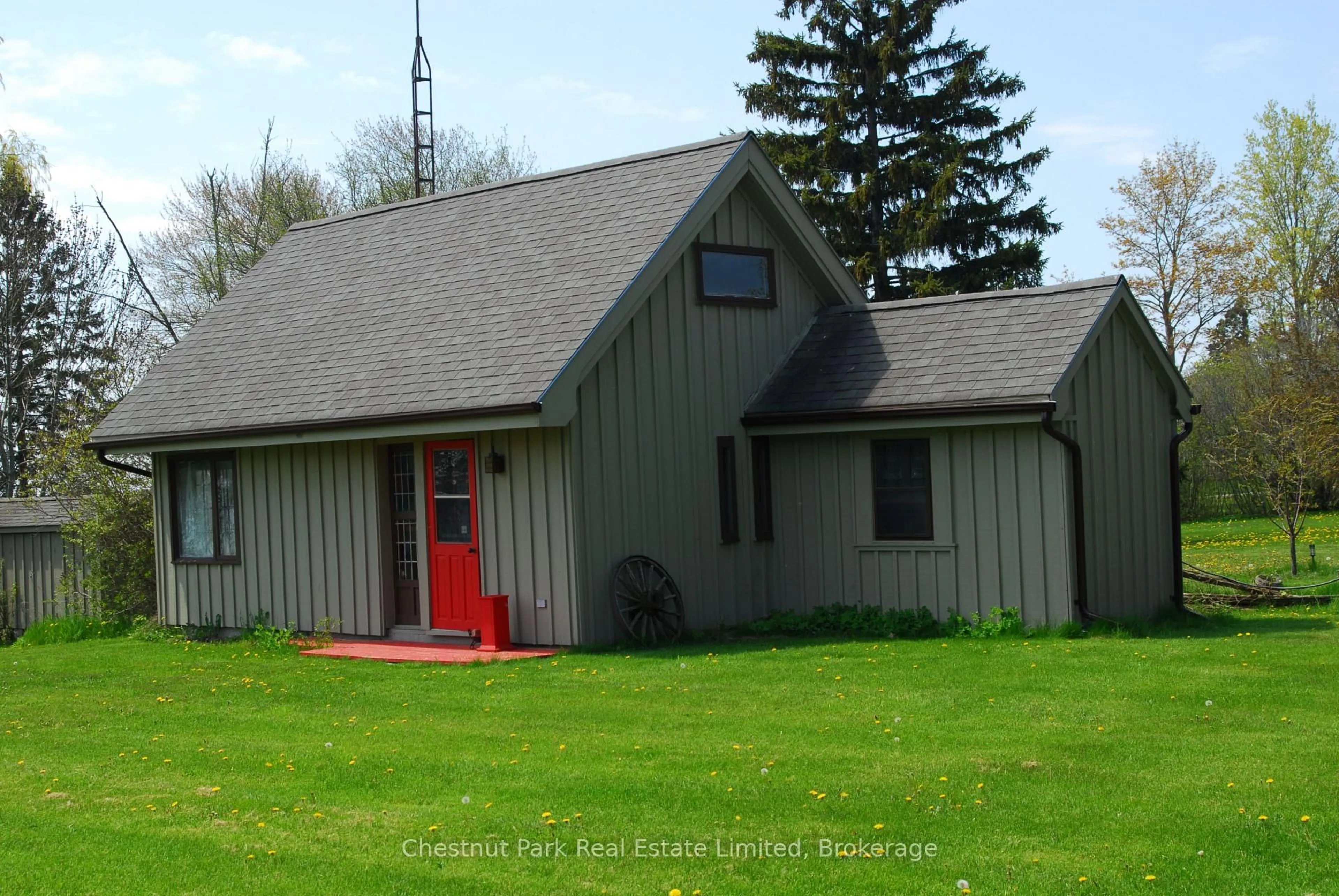Unknown for 381 Wellington Main St, Prince Edward County Ontario K0K 3L0