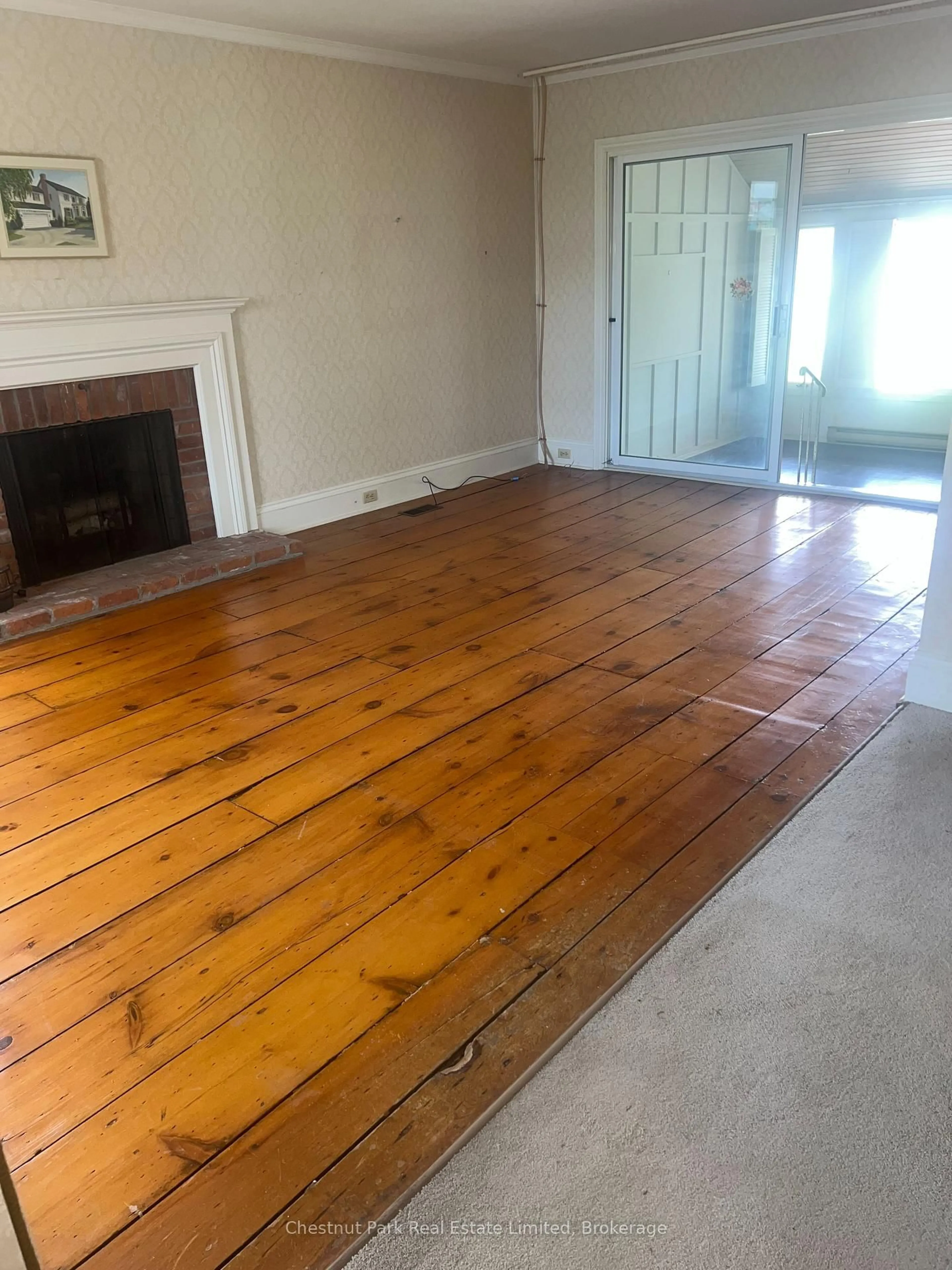 A pic of a room for 381 Wellington Main St, Prince Edward County Ontario K0K 3L0