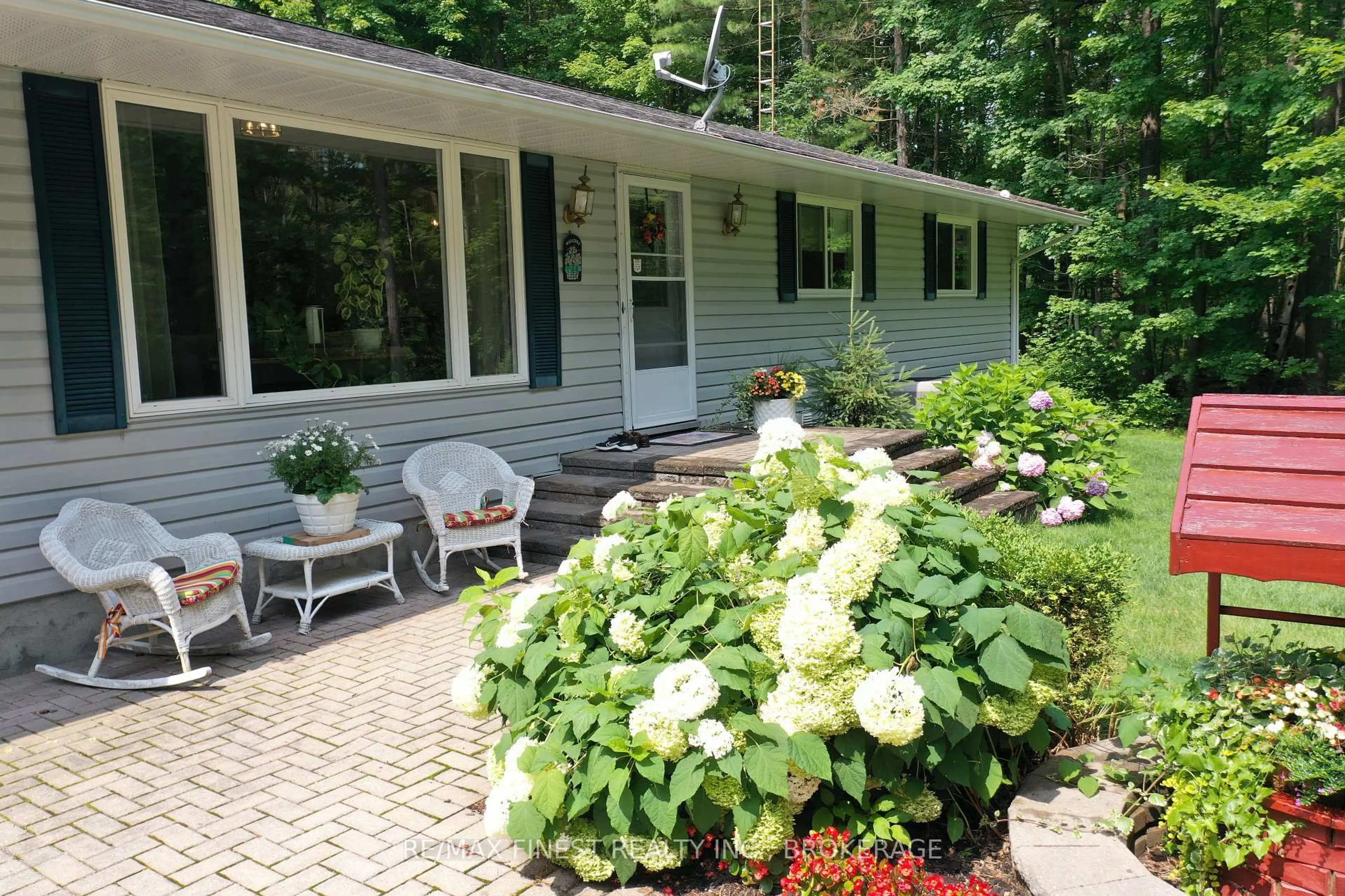 Patio, street for 162 Escott/ Rockport Rd, Leeds and the Thousand Islands Ontario K0E 1R0