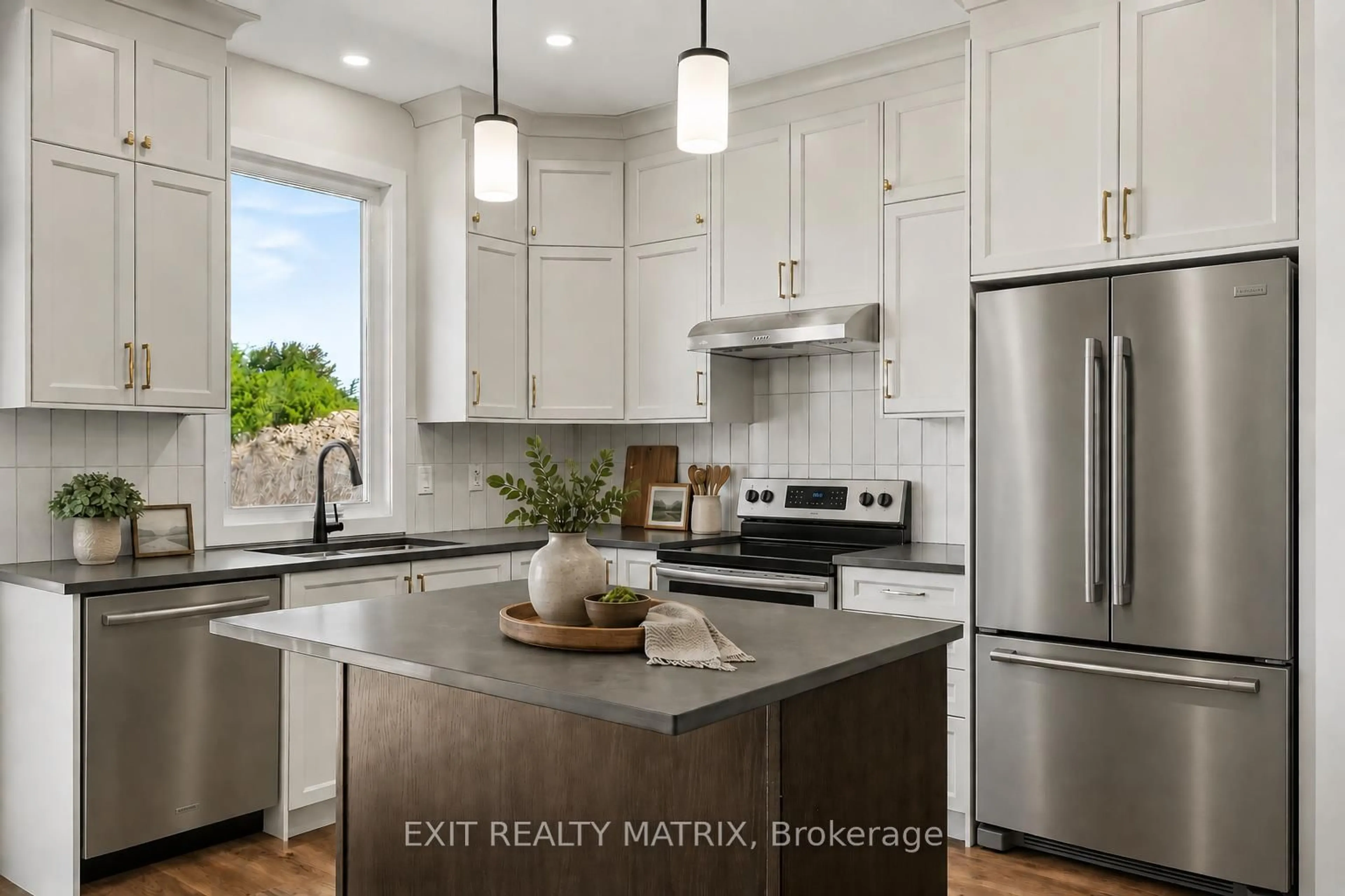 Contemporary kitchen, ceramic/tile floor for 533 Regina St, Russell Ontario K0A 1W0