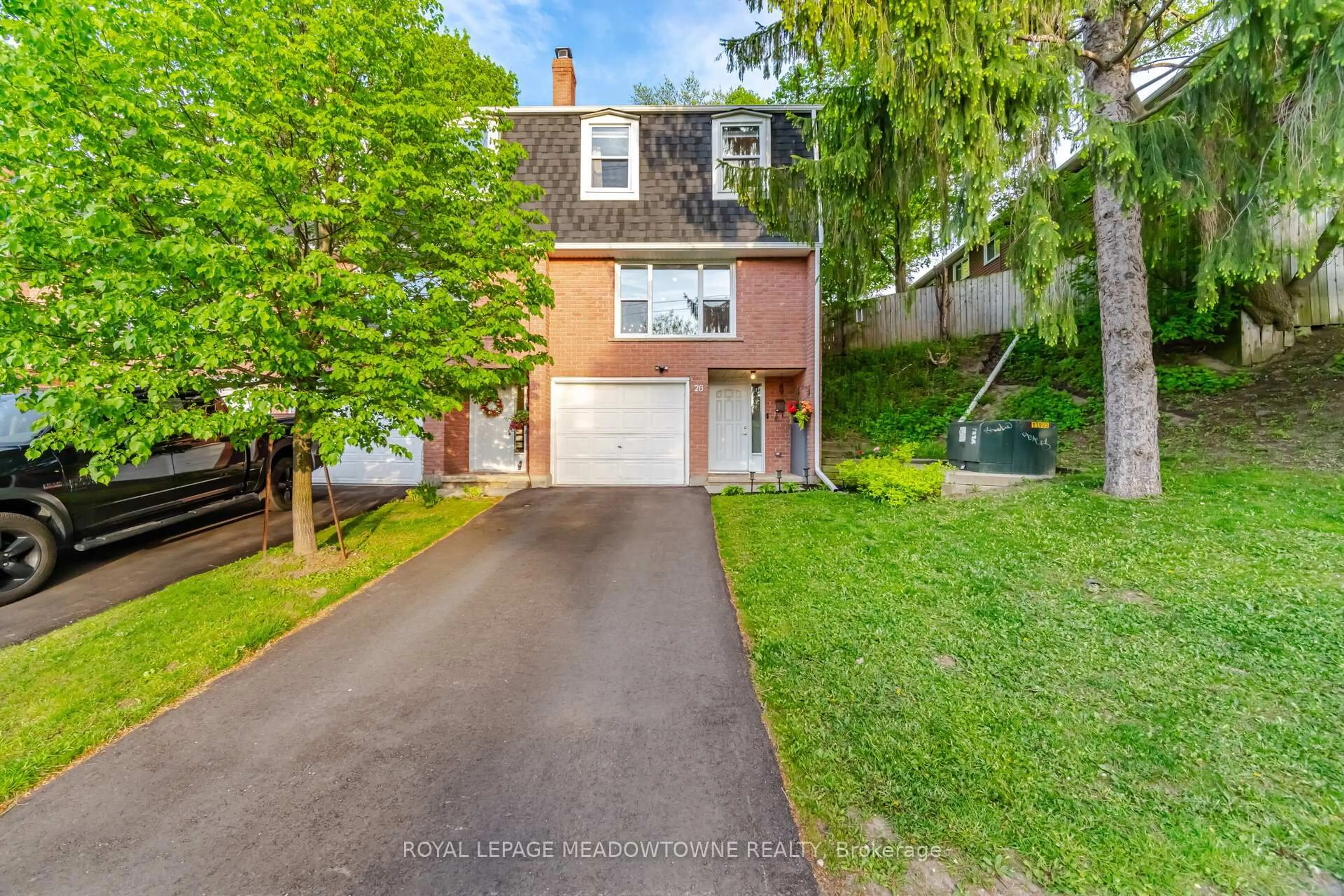 Unknown for 100 Bluevale St #26, Waterloo Ontario N2J 4M9