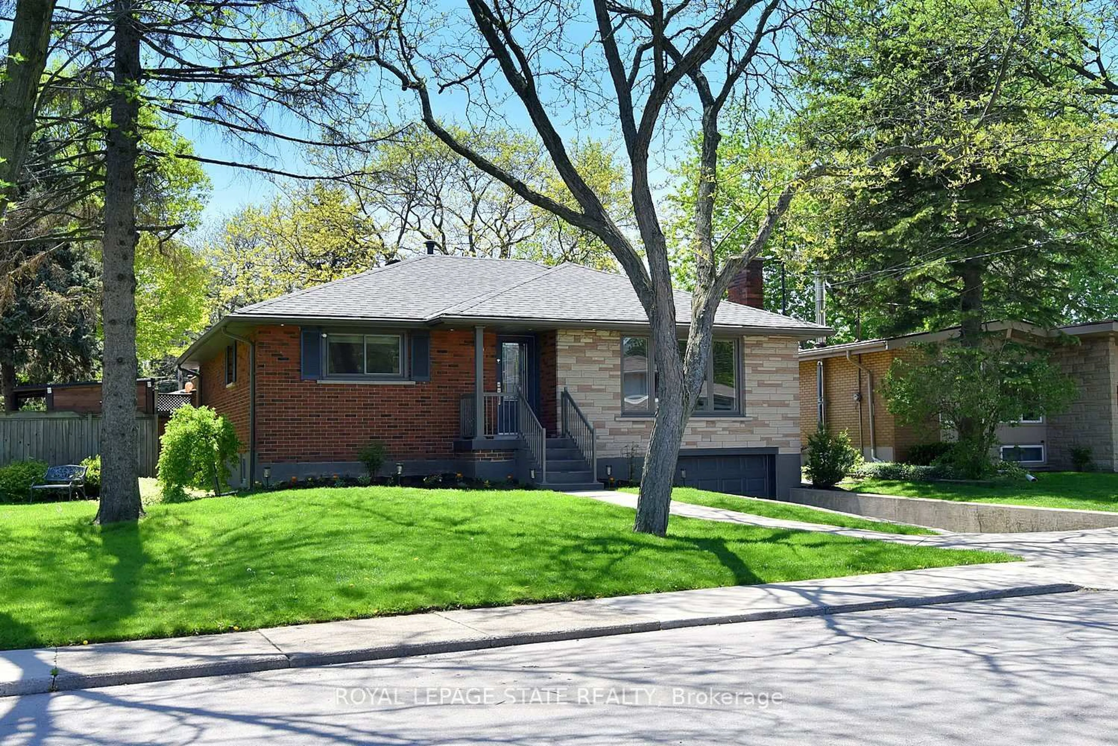 Home with brick exterior material, street for 9 San Fernando Dr, Hamilton Ontario L9C 2C1