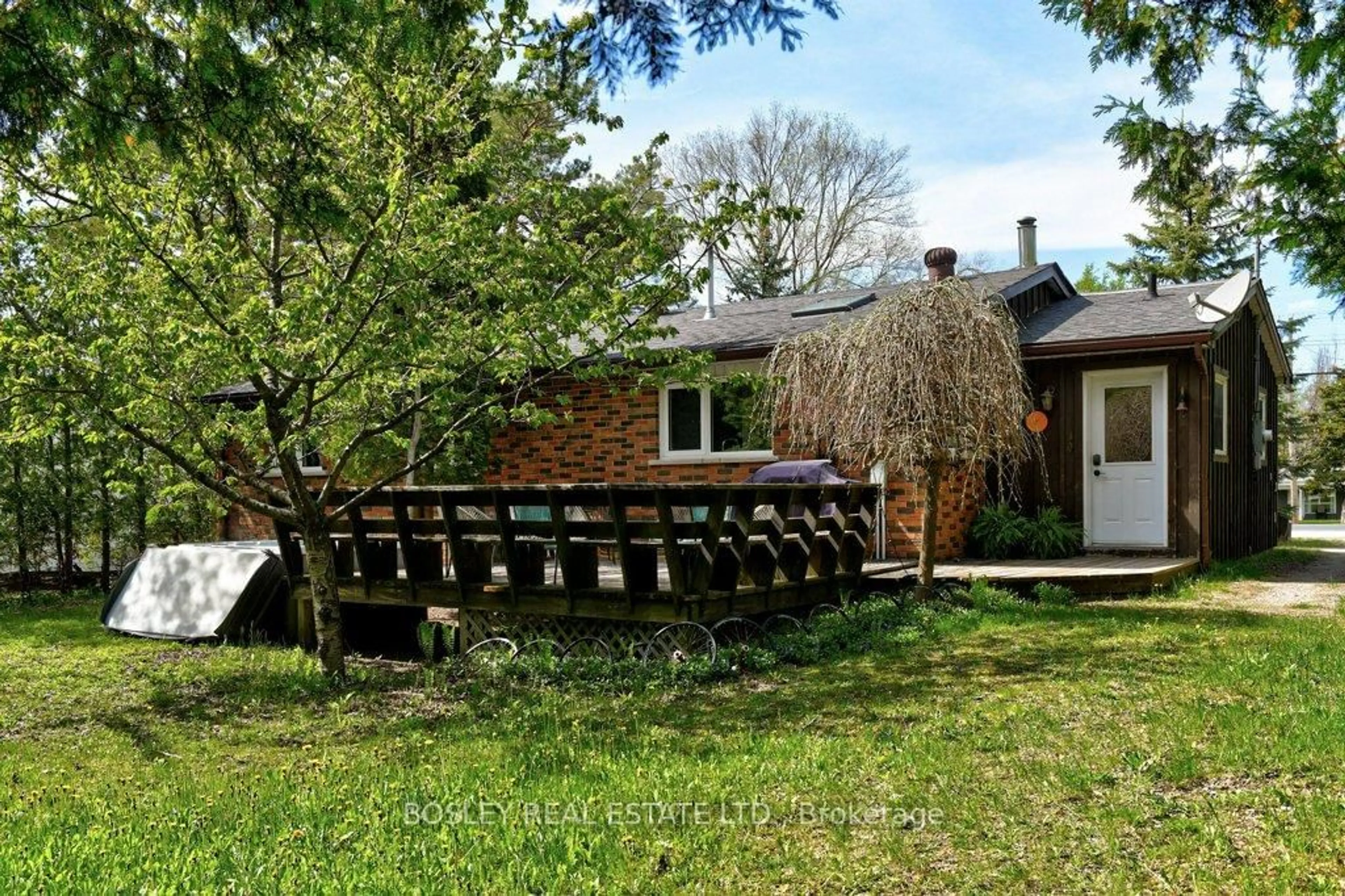 Patio, unknown for 209794 Highway 26, Blue Mountains Ontario L9Y 0L8