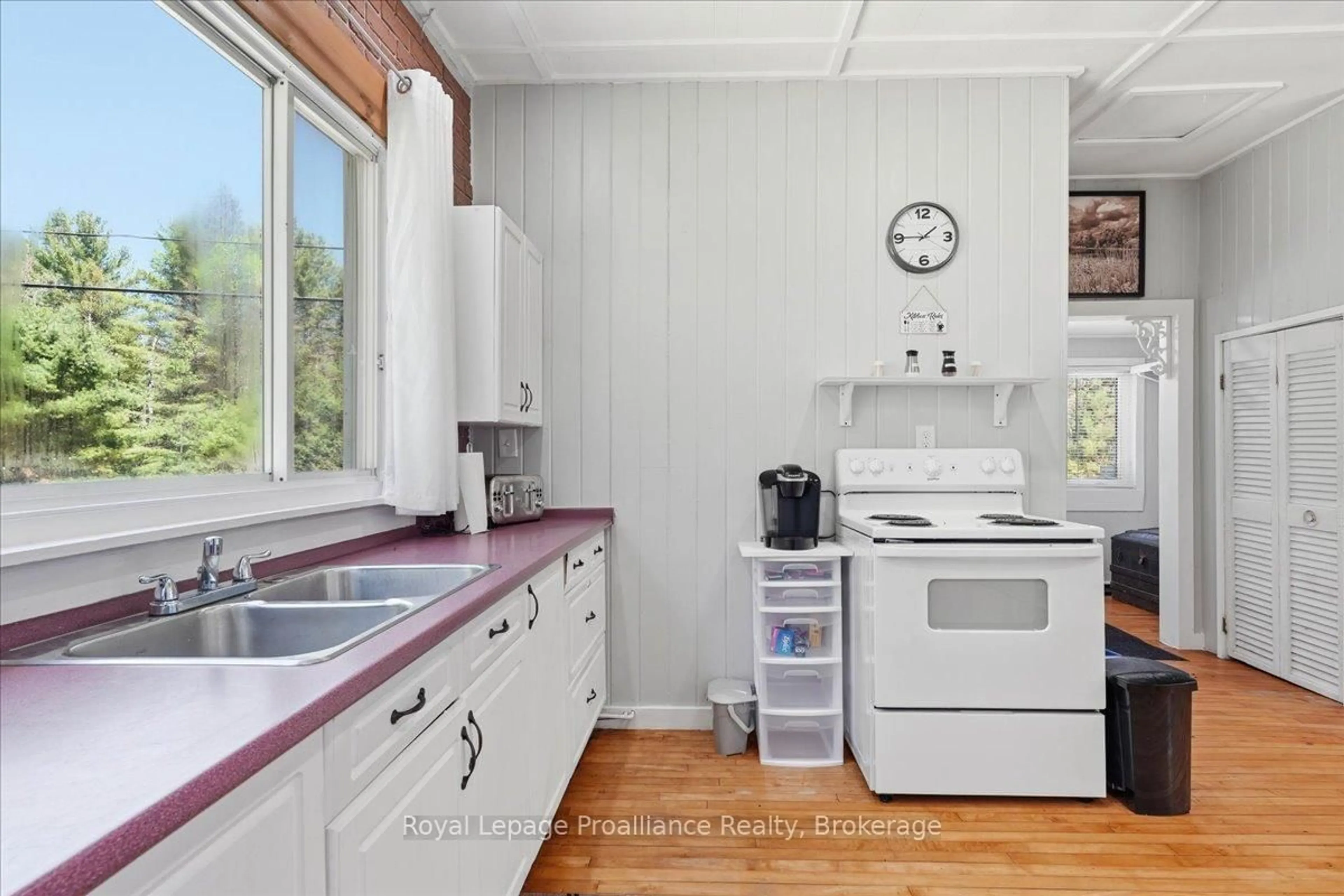 Standard kitchen, ceramic/tile floor for 18128 Highway 41, Plevna Ontario K0H 2M0