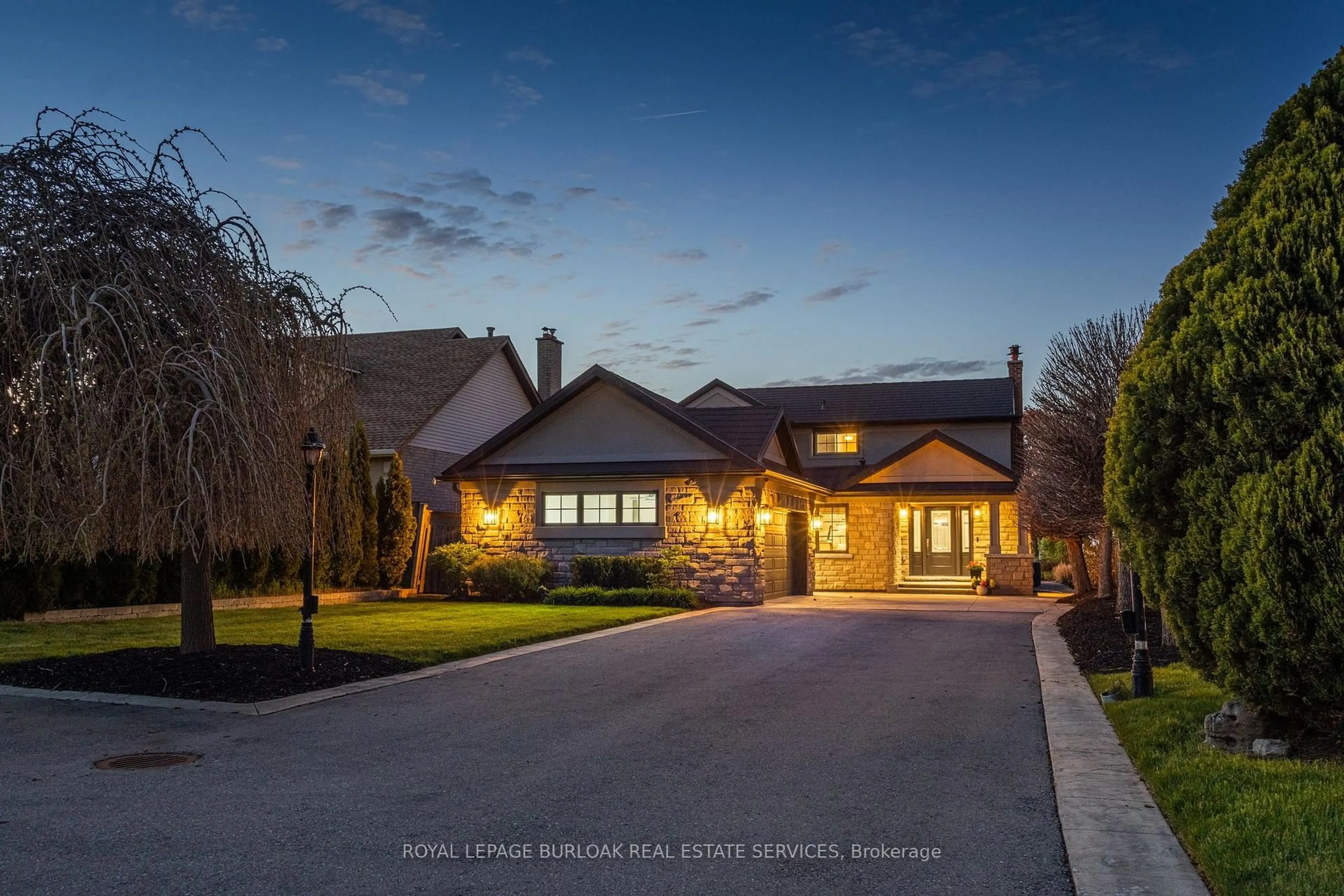 Home with brick exterior material, street for 97 Lakeview Dr, Hamilton Ontario L8E 5A6