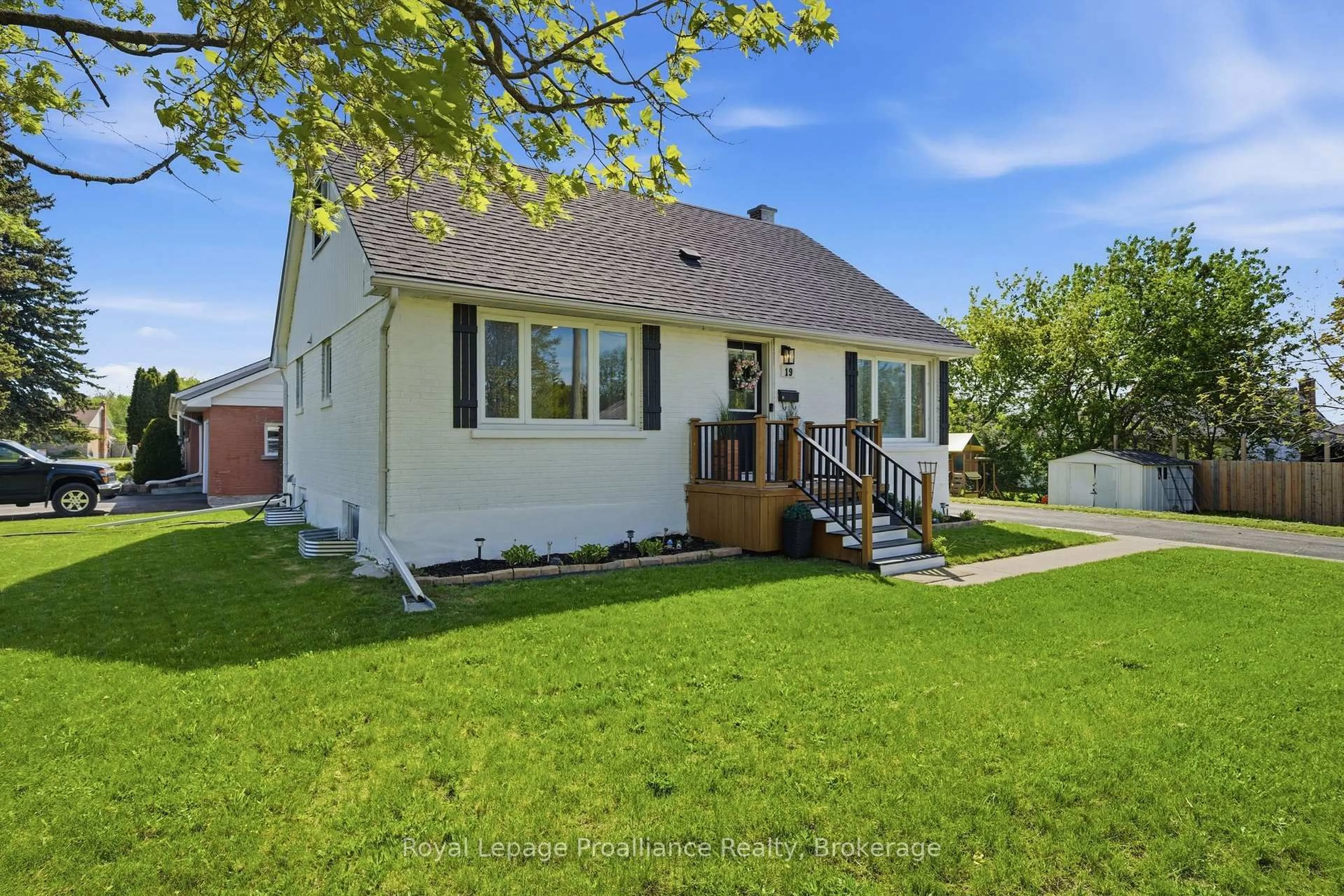 A pic from outside/outdoor area/front of a property/back of a property/a pic from drone, street for 19 Coleman Dr, Quinte West Ontario K8V 3A5