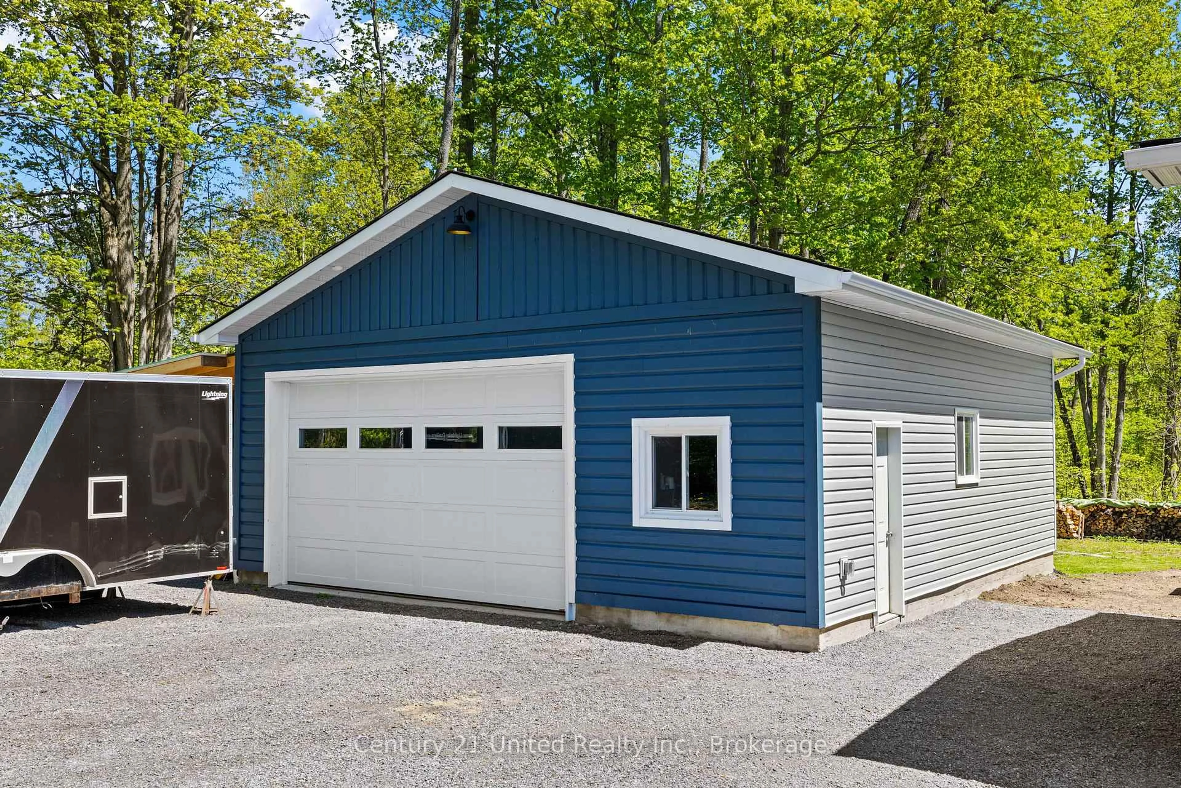 Indoor garage for 1587 Camp Line, Douro-Dummer Ontario K0L 3A0