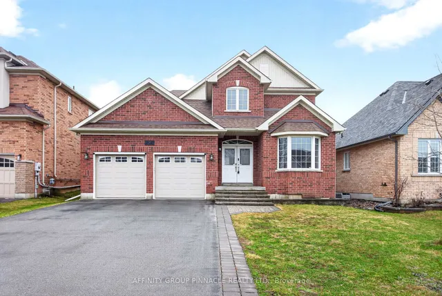 31 Ellis Cres, Kawartha Lakes 2