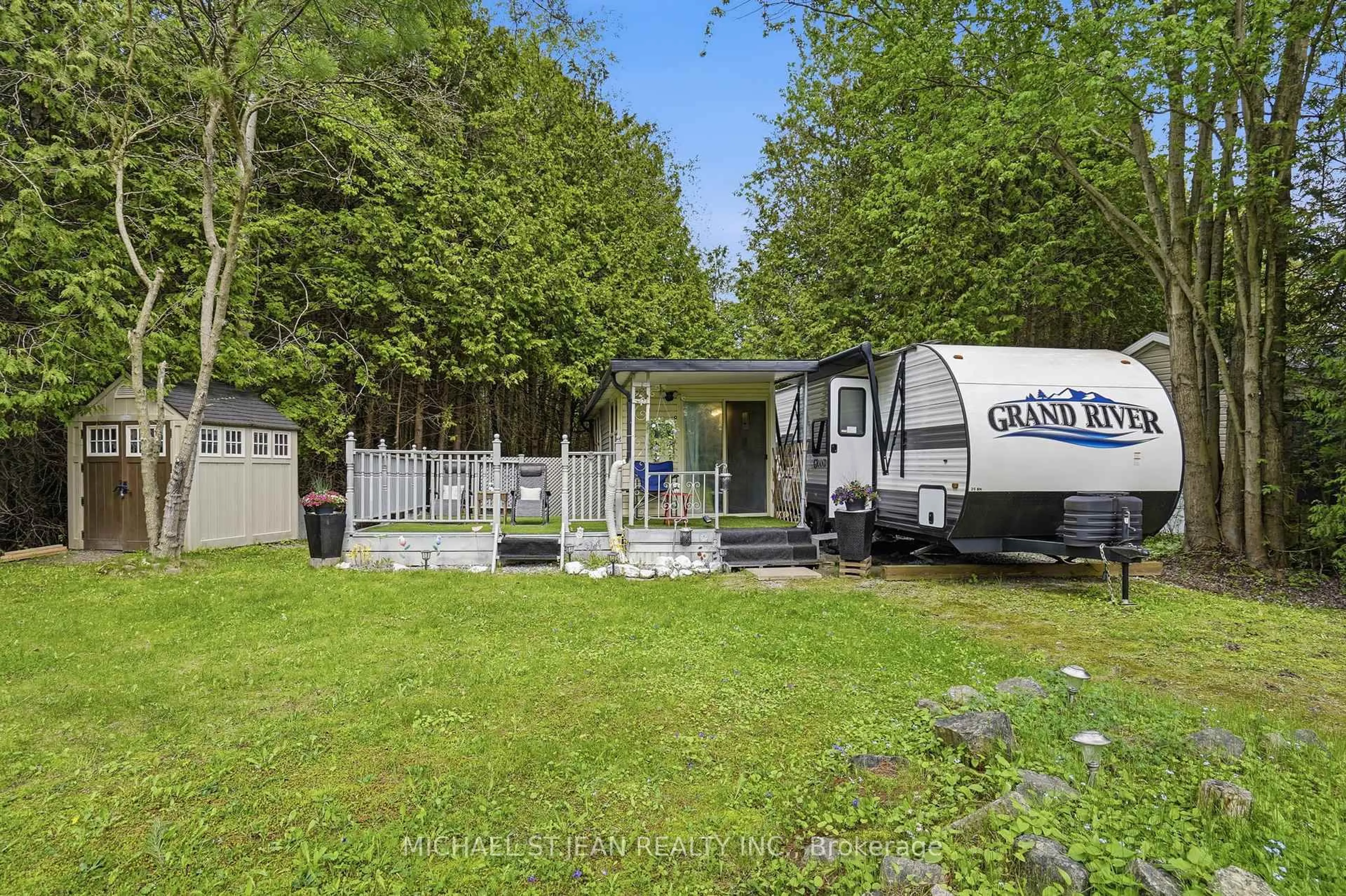 Patio, unknown for 85 Eddie Lane, Hamilton Ontario L0R 1K0