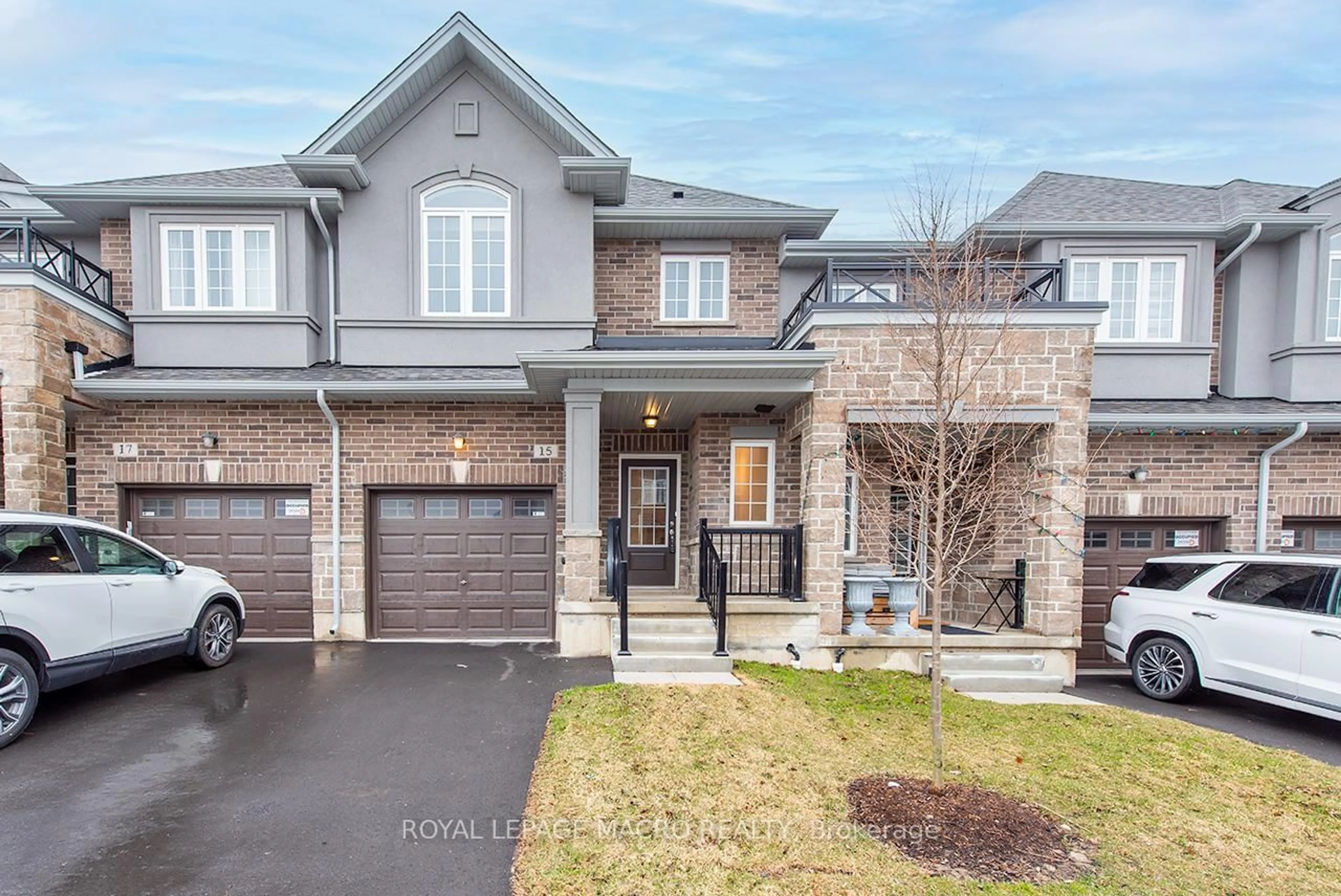 Home with brick exterior material, street for 15 Linden Park Lane, Hamilton Ontario L9A 1Y1